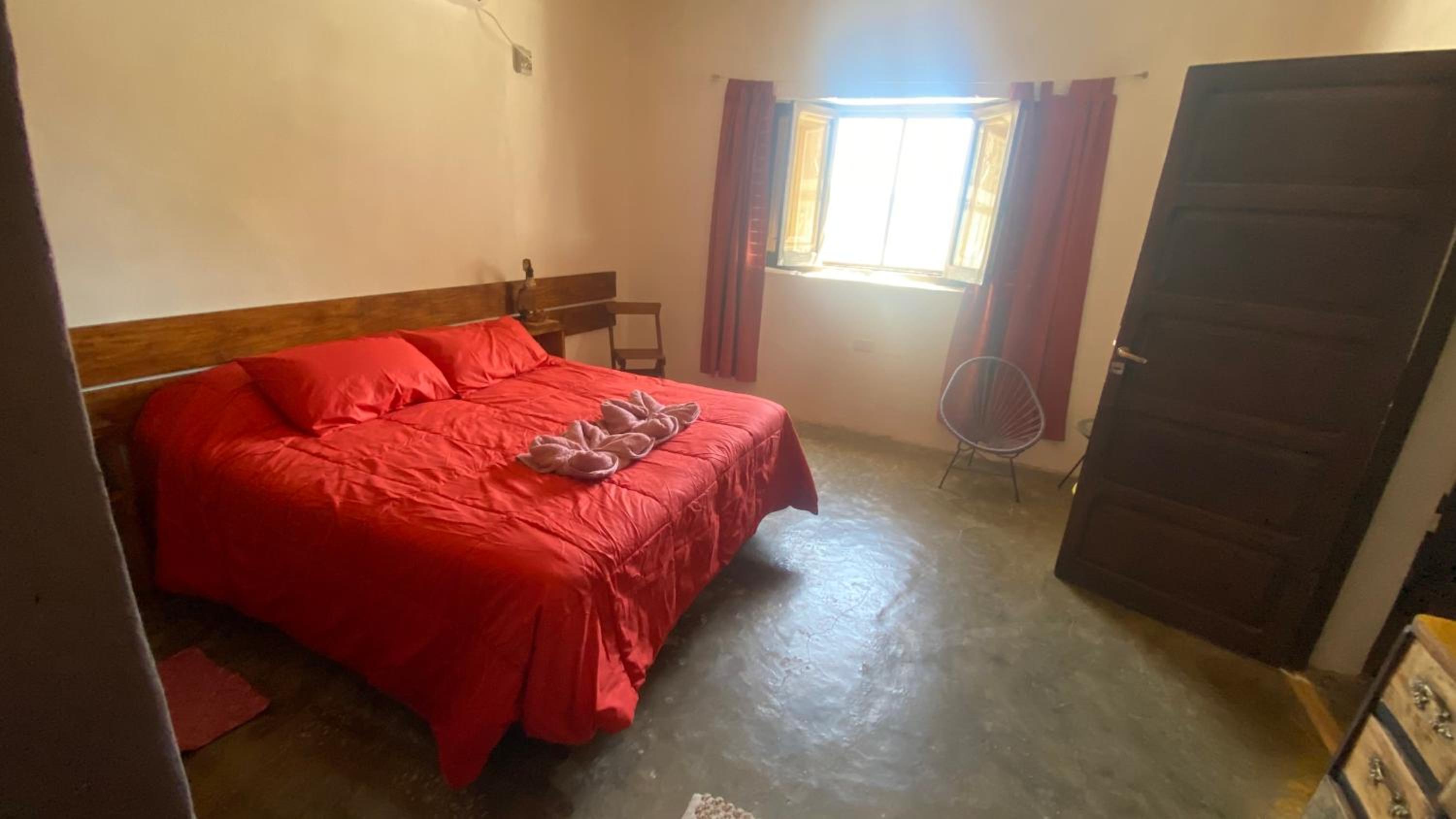 Quadruple Room with Private Bathroom photo 1