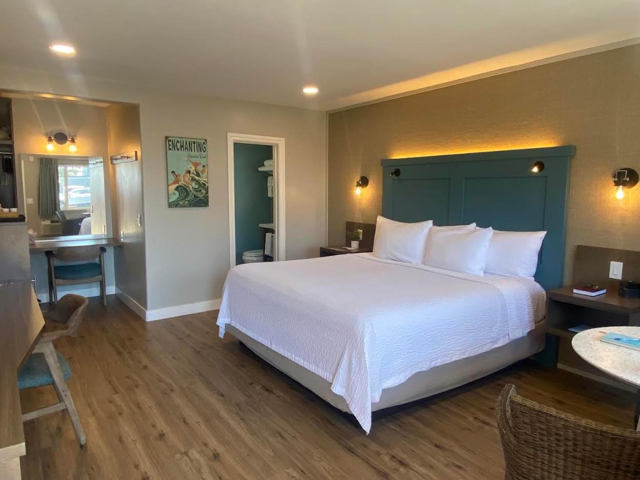 Standard King Room. No Pets photo 1