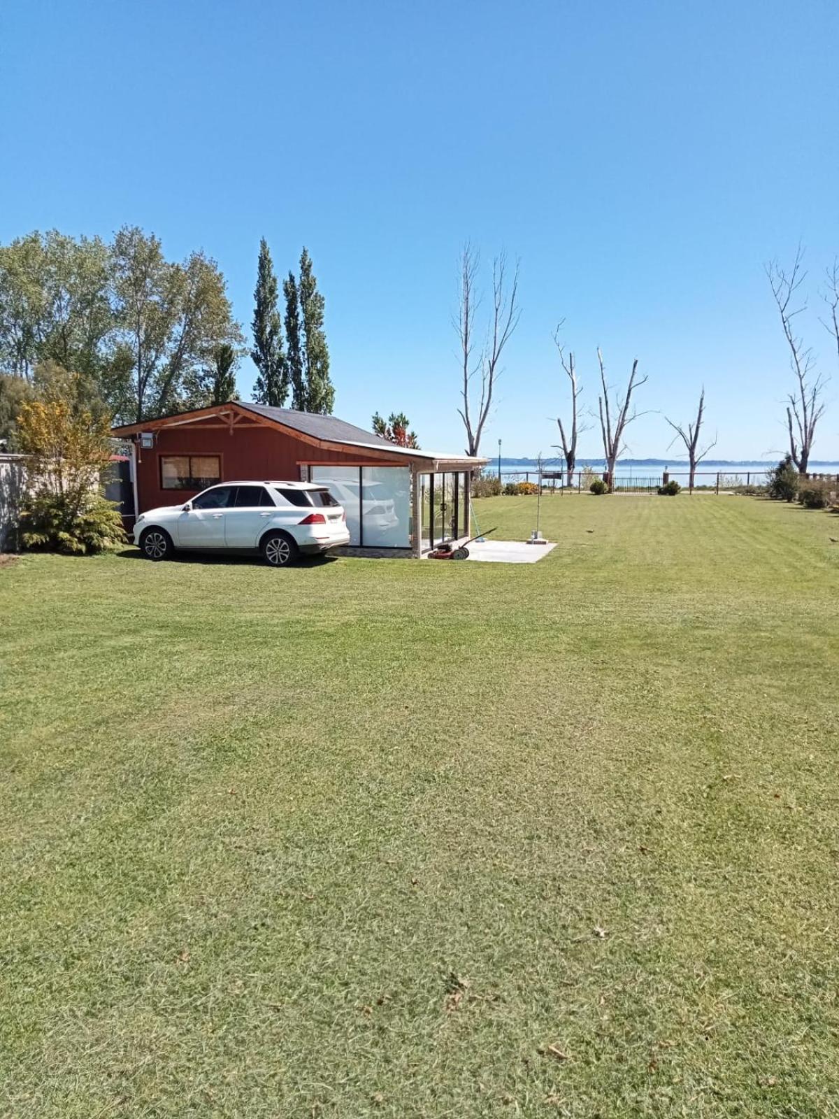 One-Bedroom House photo 2