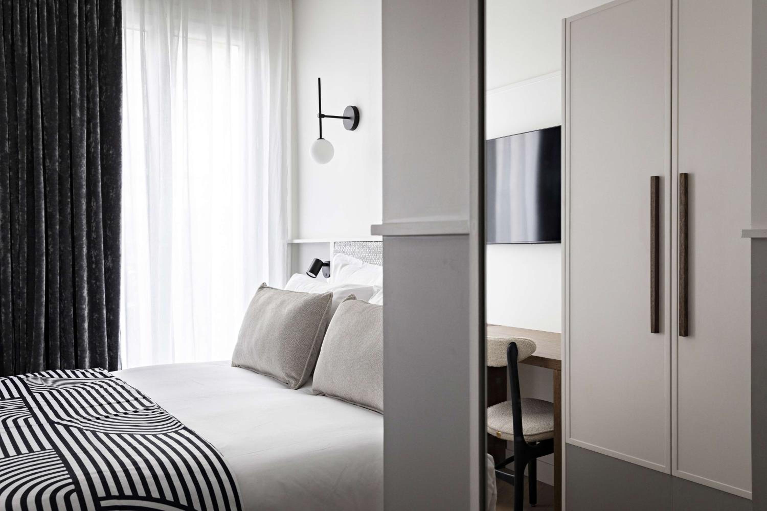 Premium Queen Room with Balcony - Non-Smoking