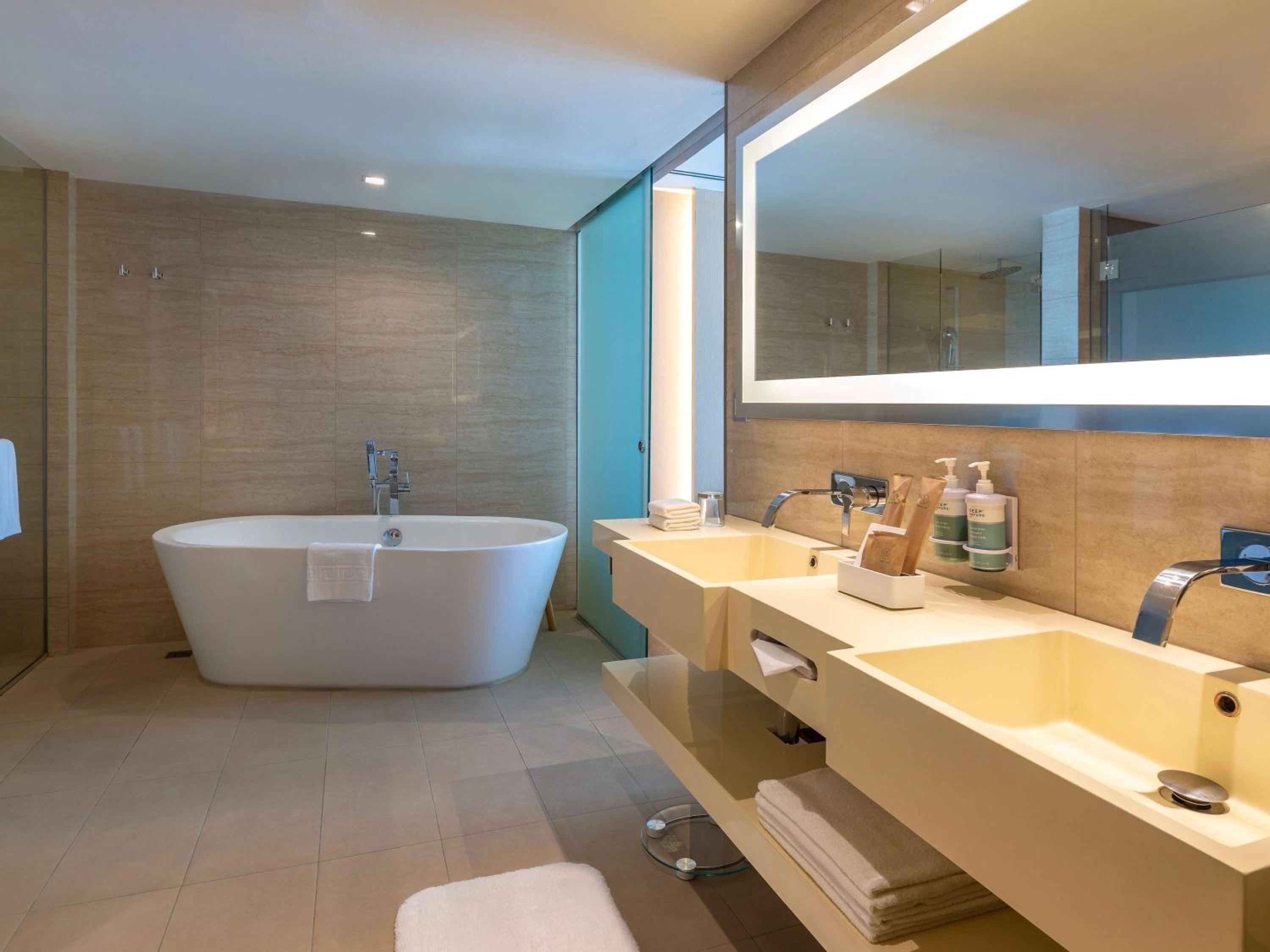 Executive King Suite photo 3