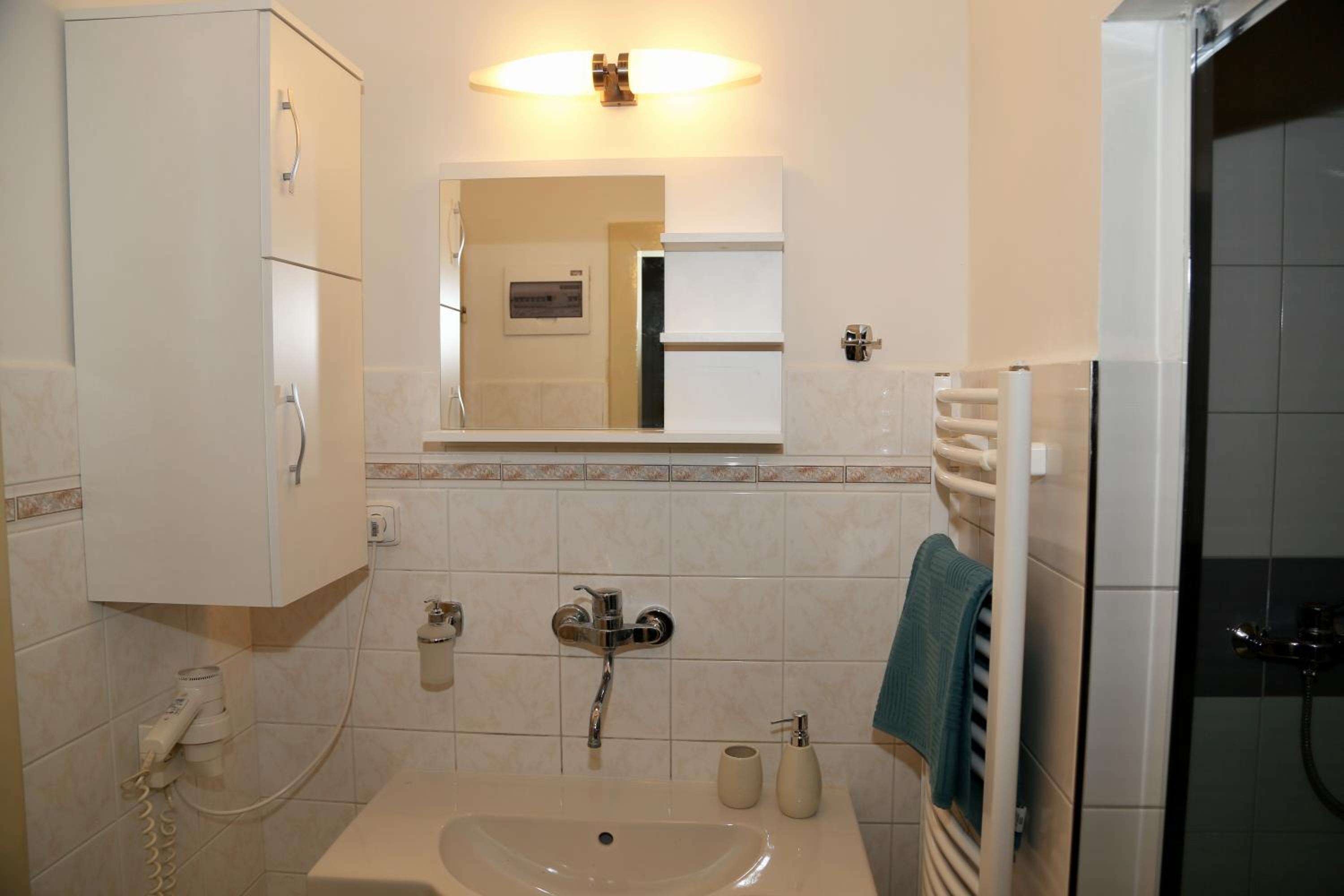 Deluxe Apartment photo 2