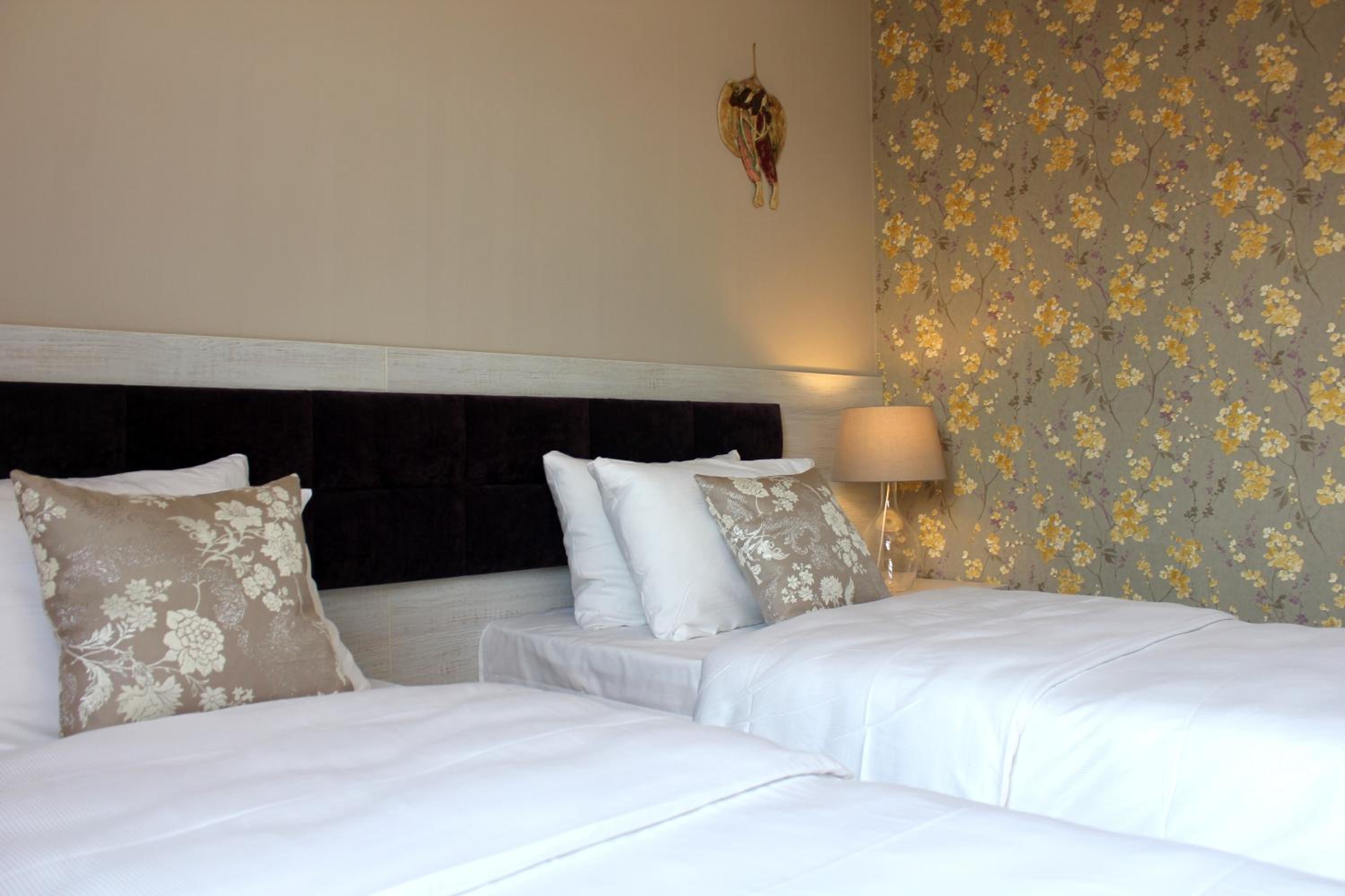 Standard Double Room photo 3