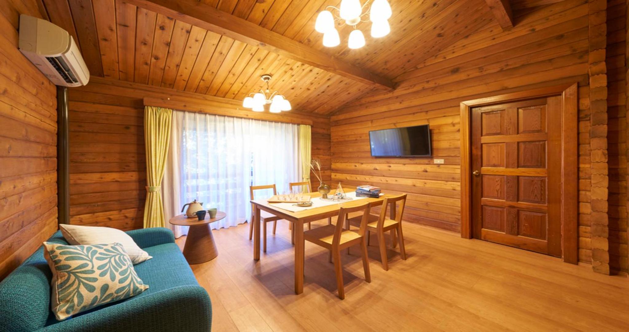 双卧室小屋