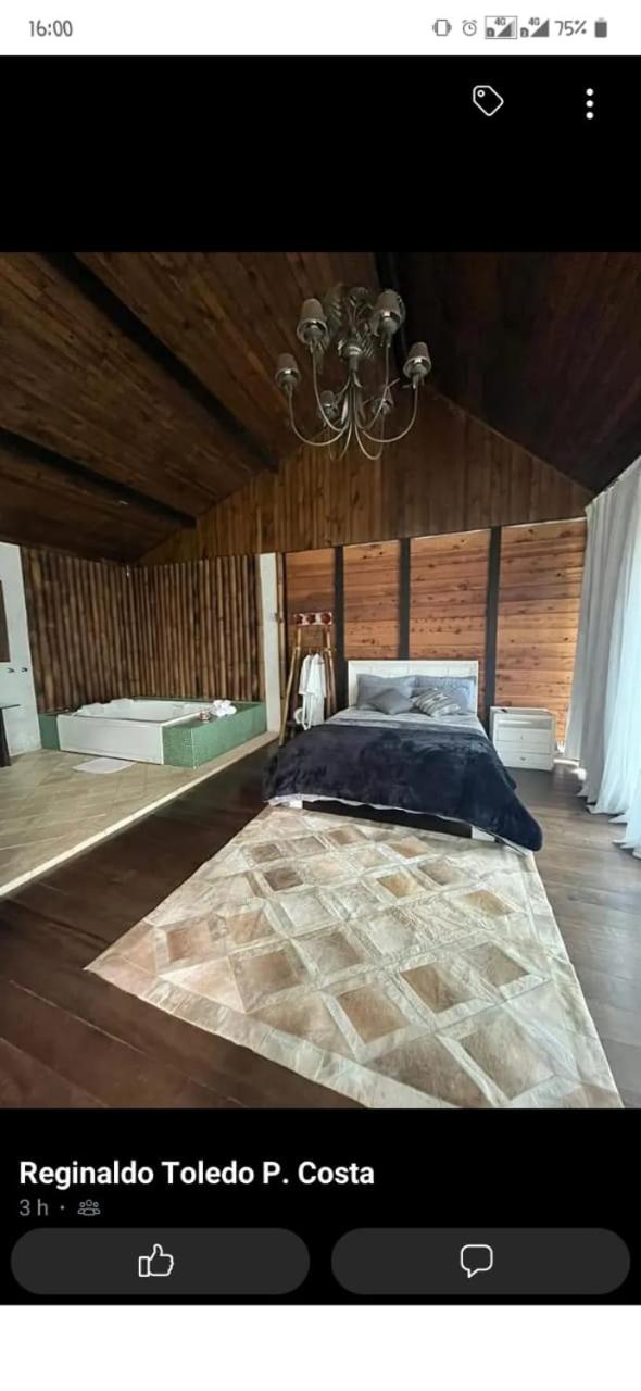 Queen Room with Spa Bath photo 2