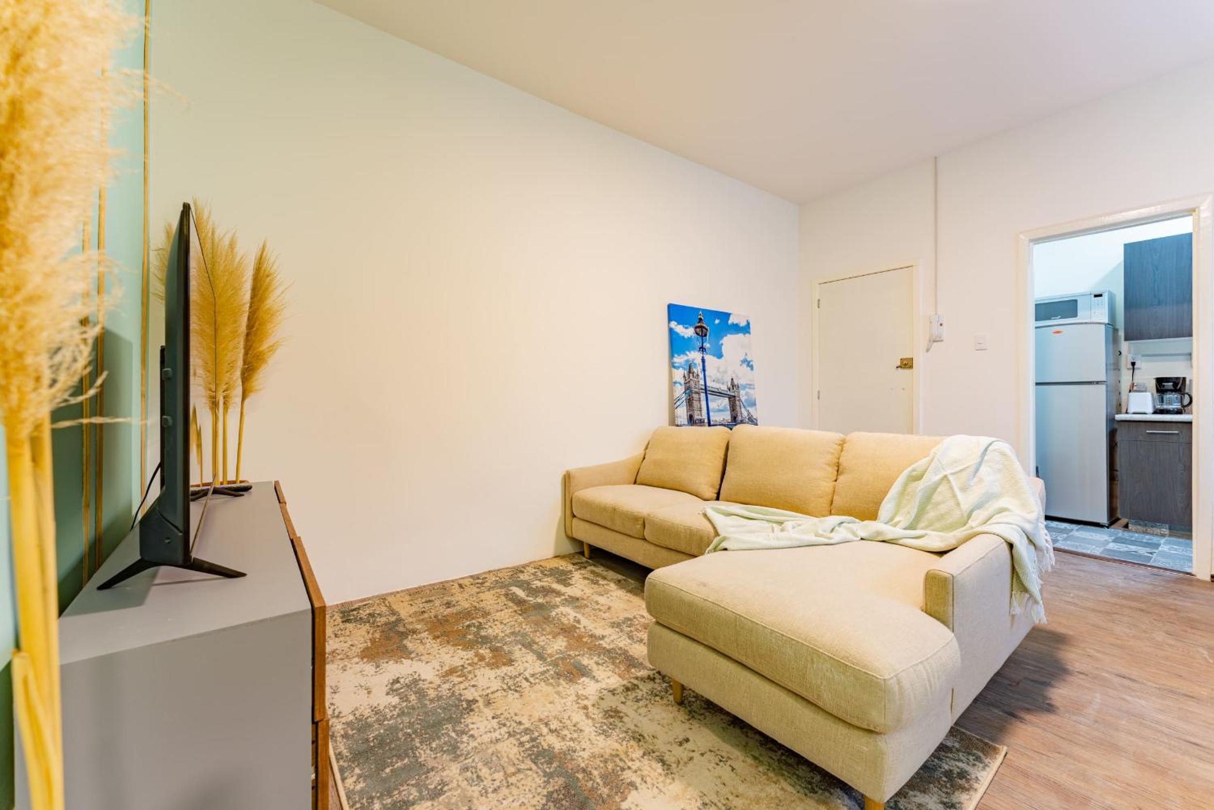 Deluxe Apartment - Photo 3