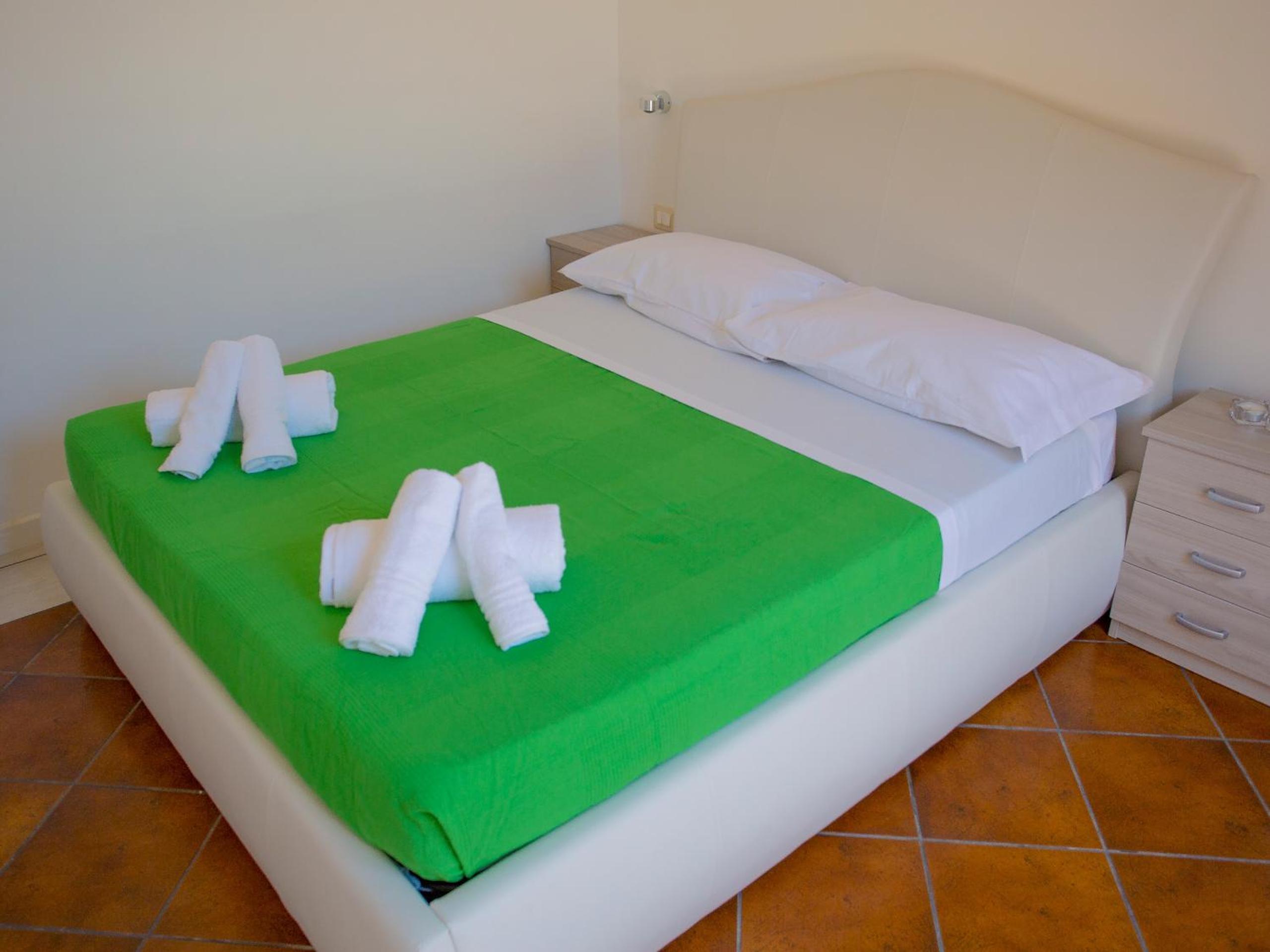 Double Room - Photo 24