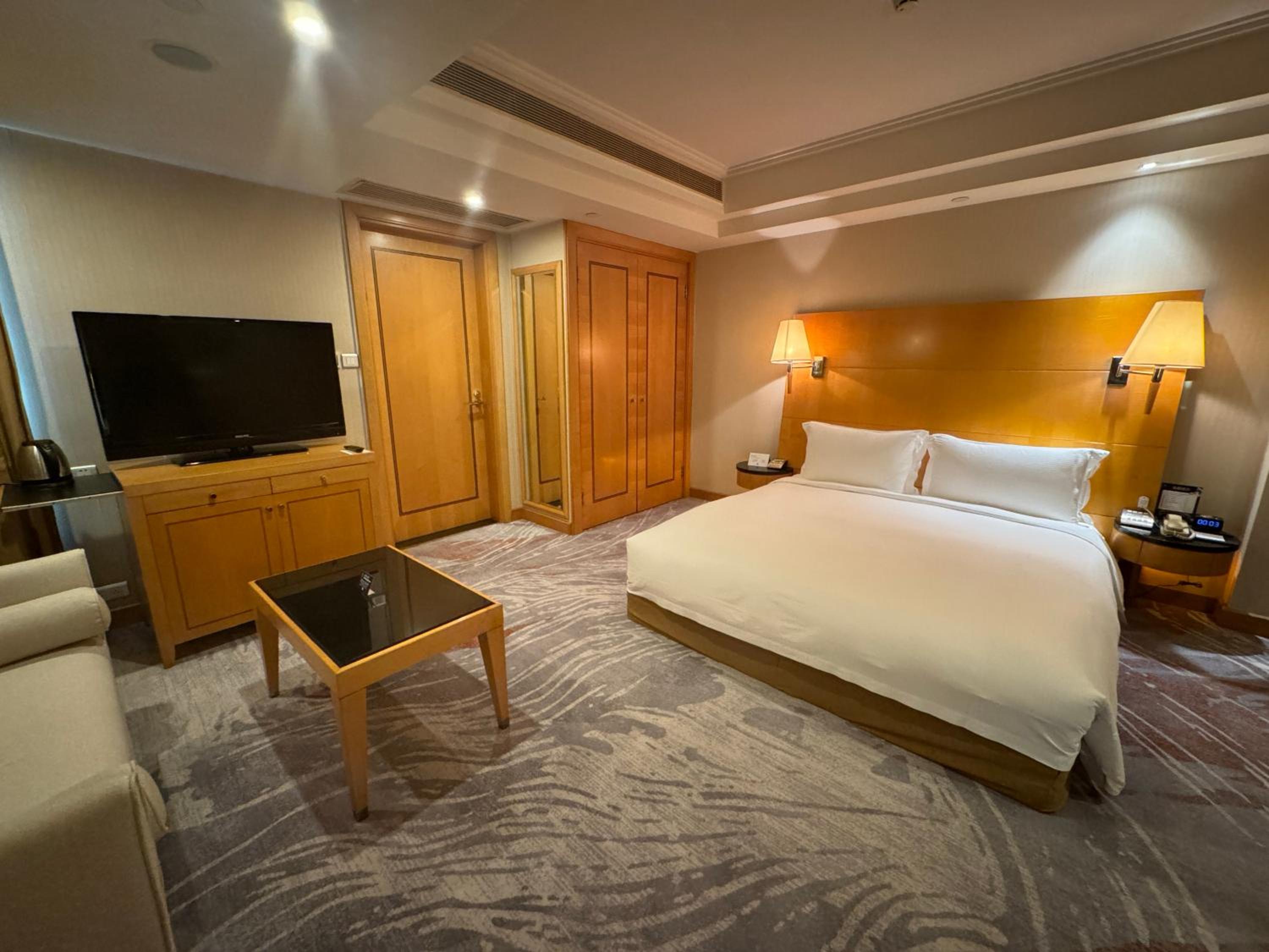 Accessible King Room