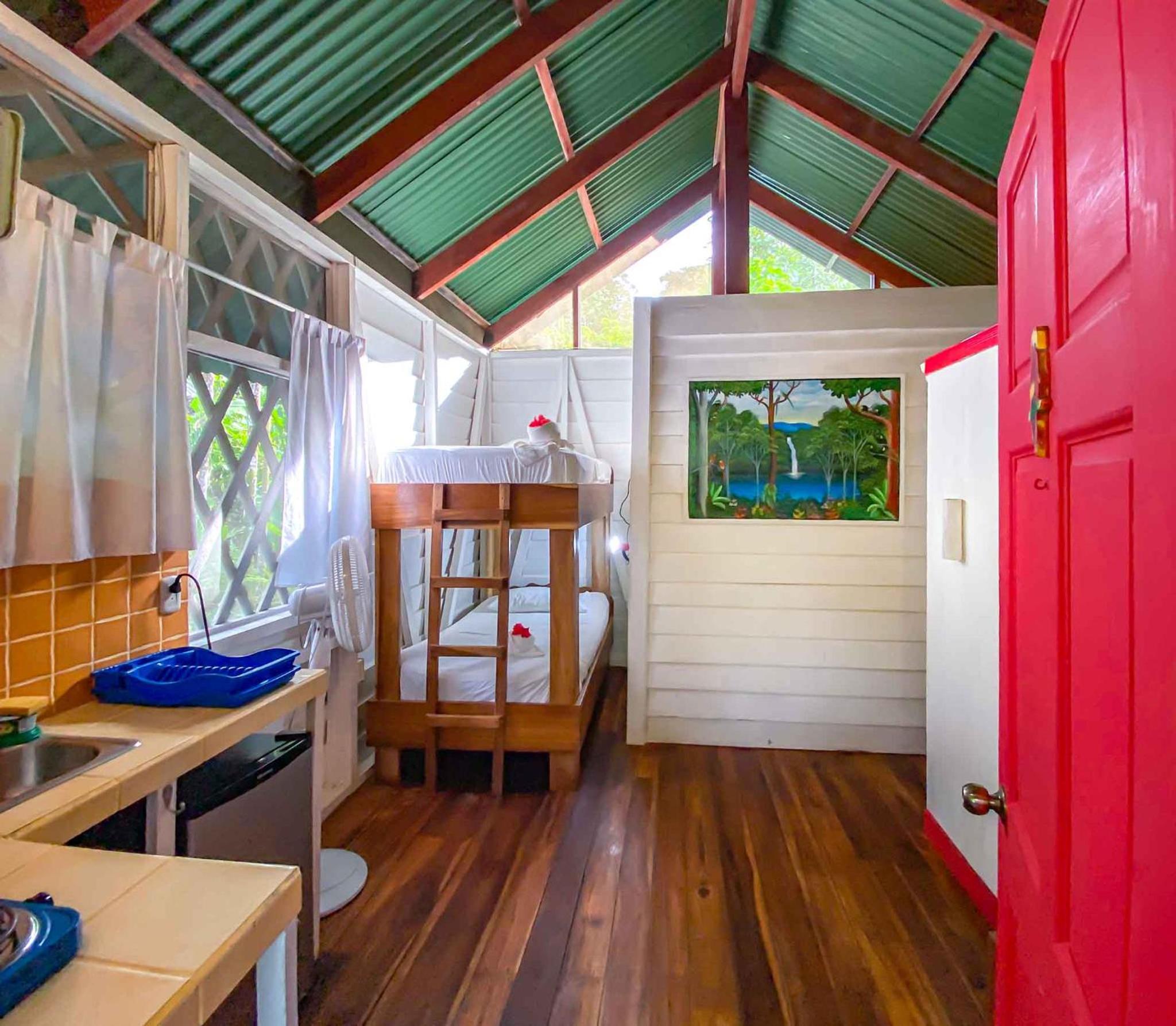 Bungalow (4 Adults) photo 1
