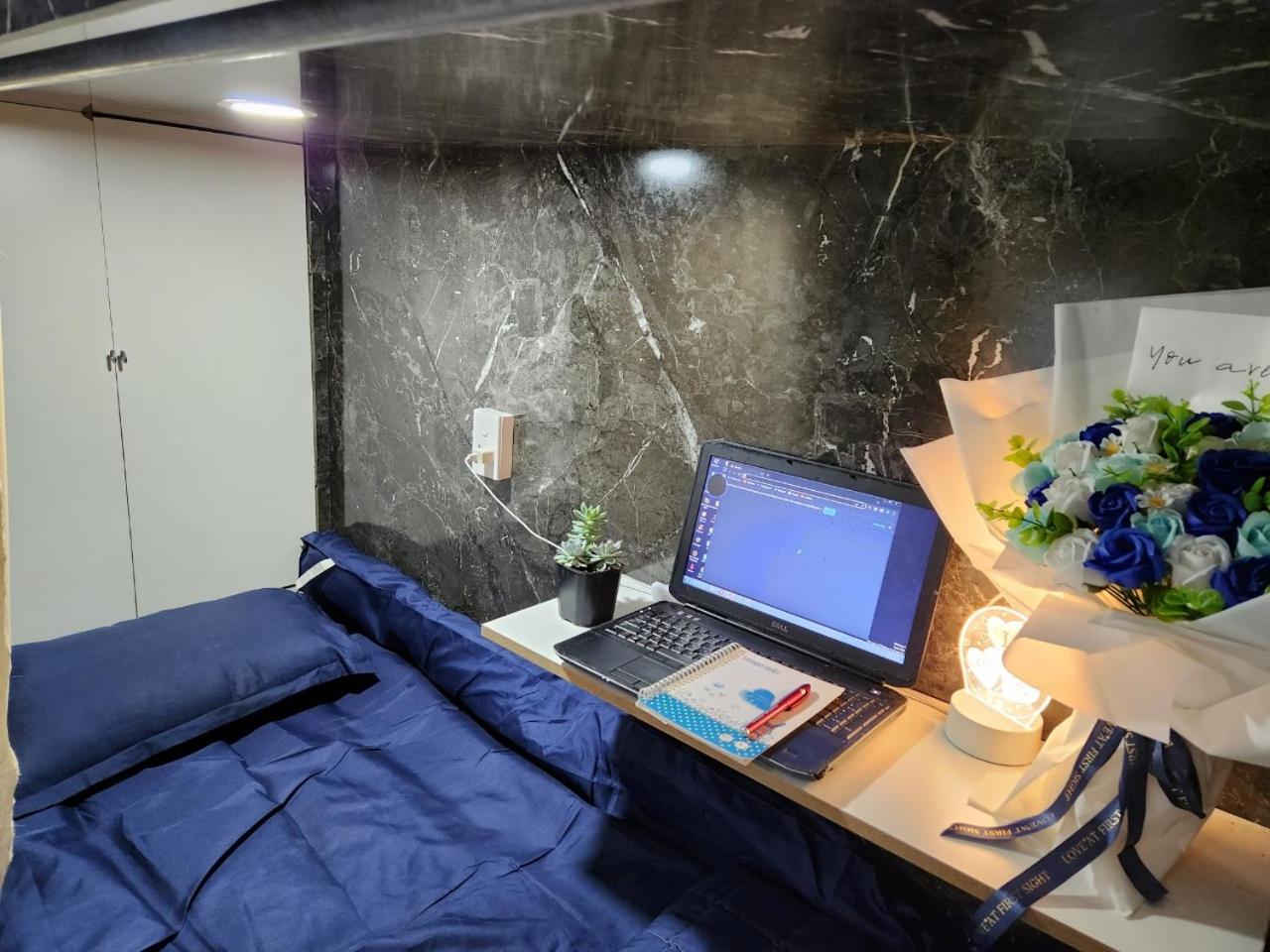 Bed In 6-Bed Mixed Dormitory Room