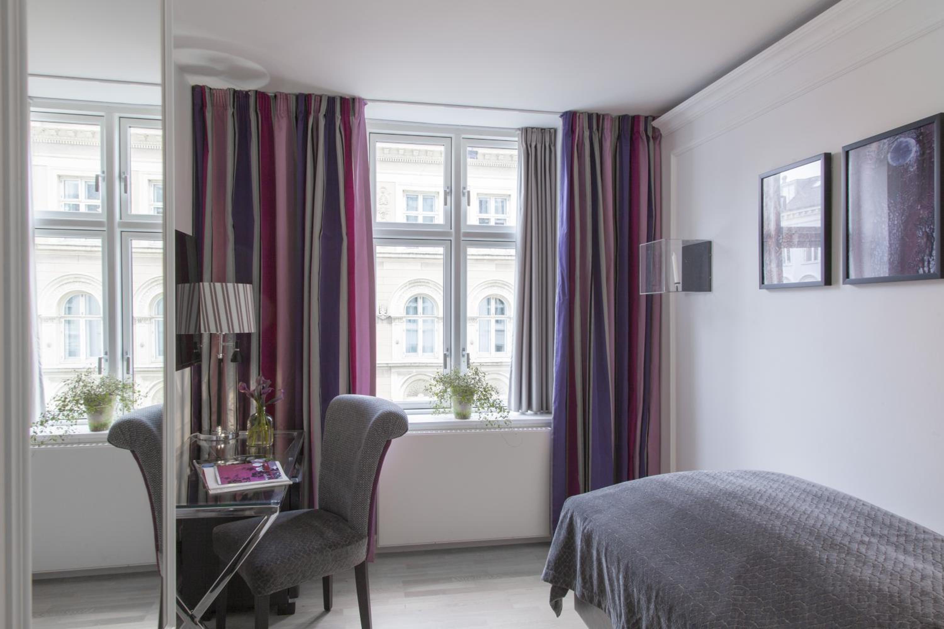 Relax in style with beautiful window views!