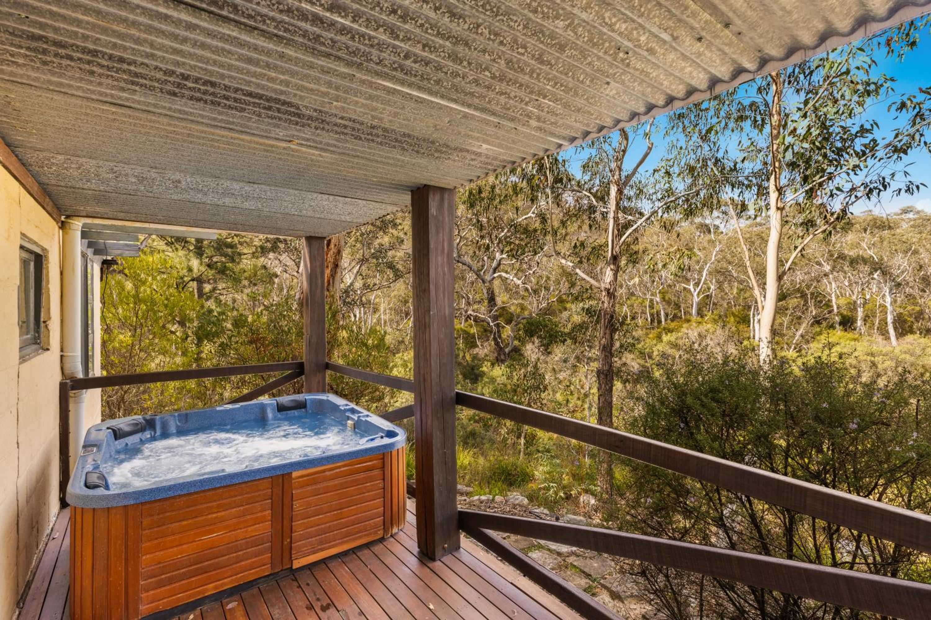 One-Bedroom Artist's Lodge photo 2