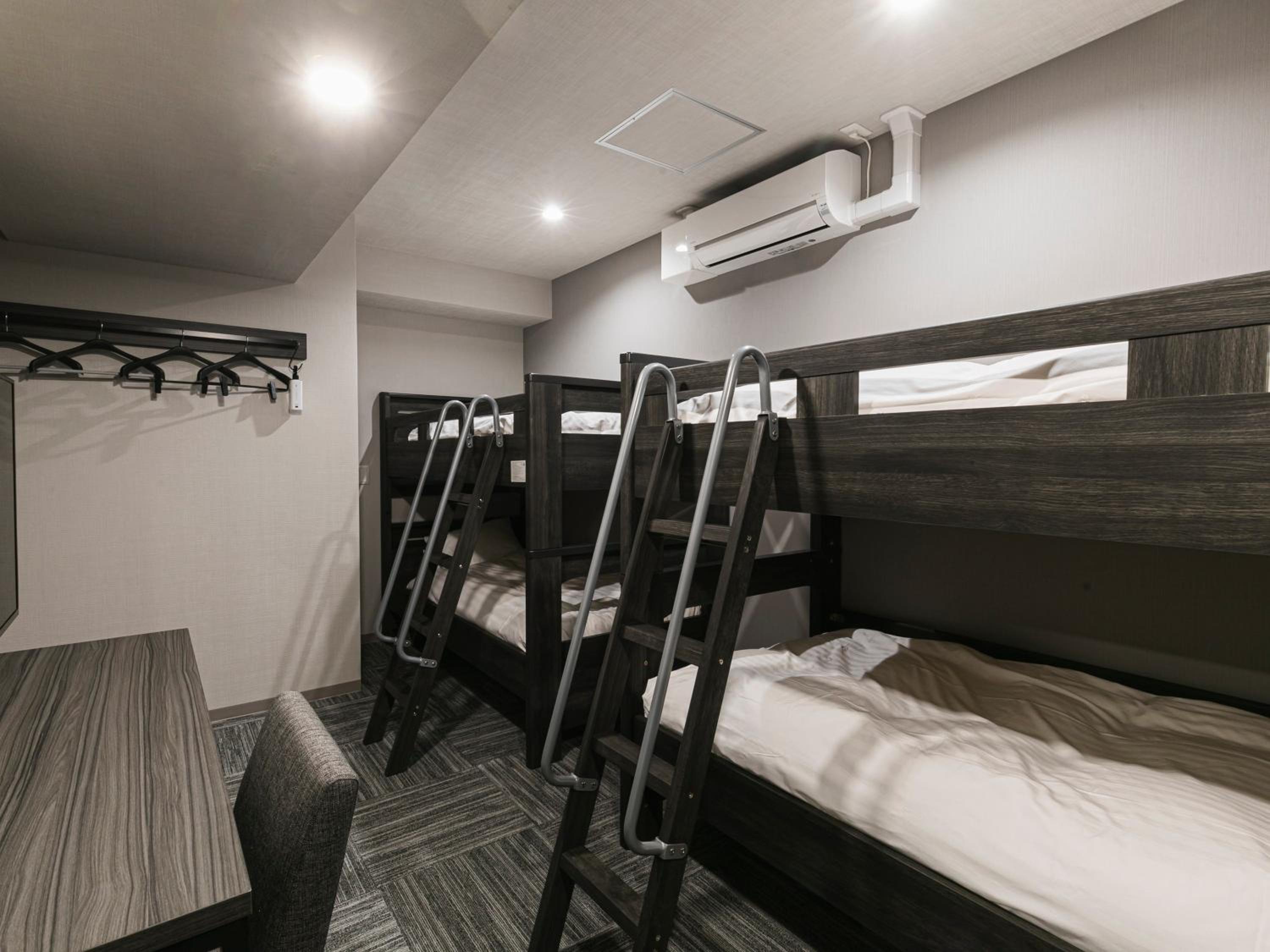 Quadruple Room photo 1