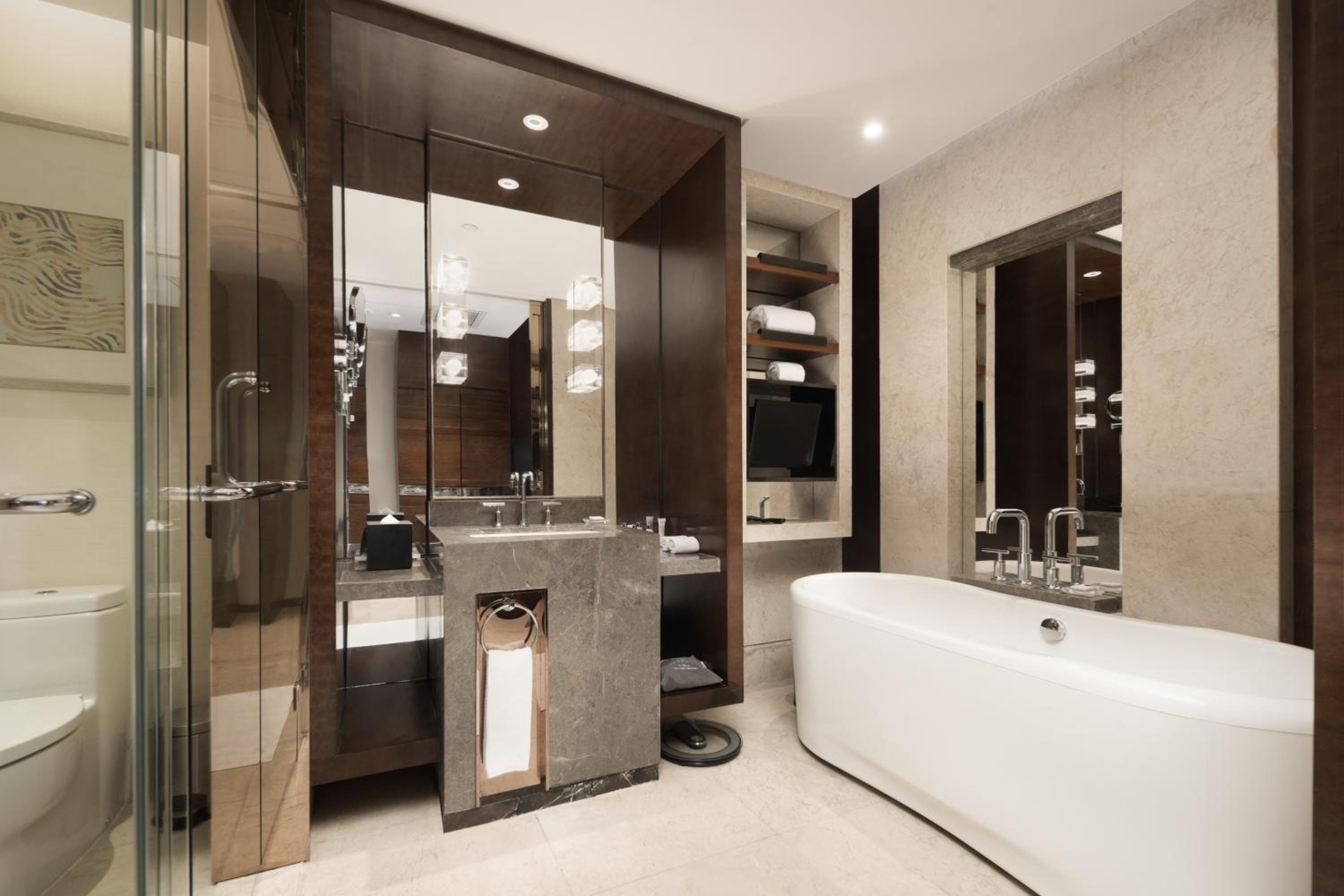 Executive Room with Yangtze River View - Photo 6
