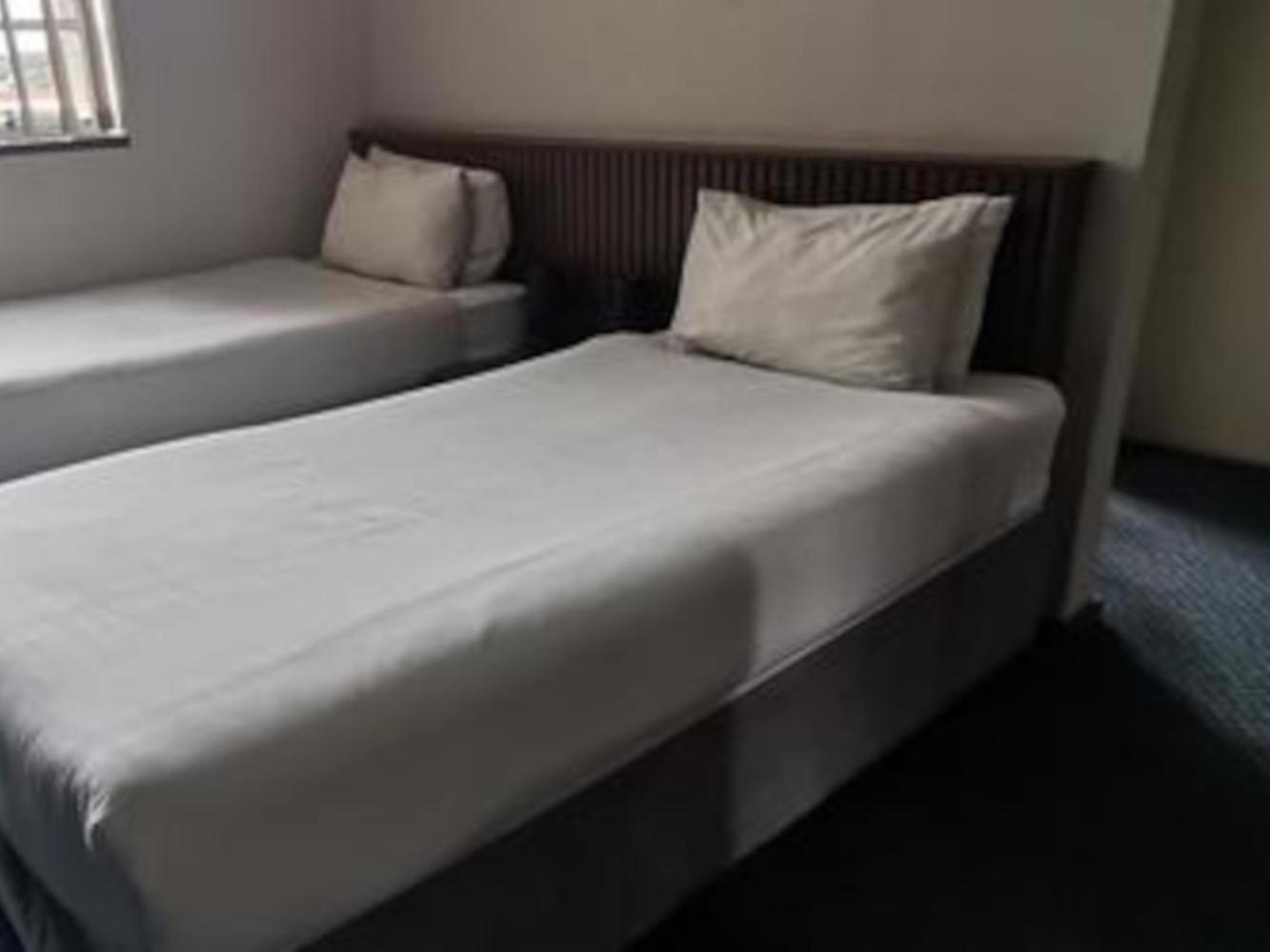 Standard Twin Room photo 3