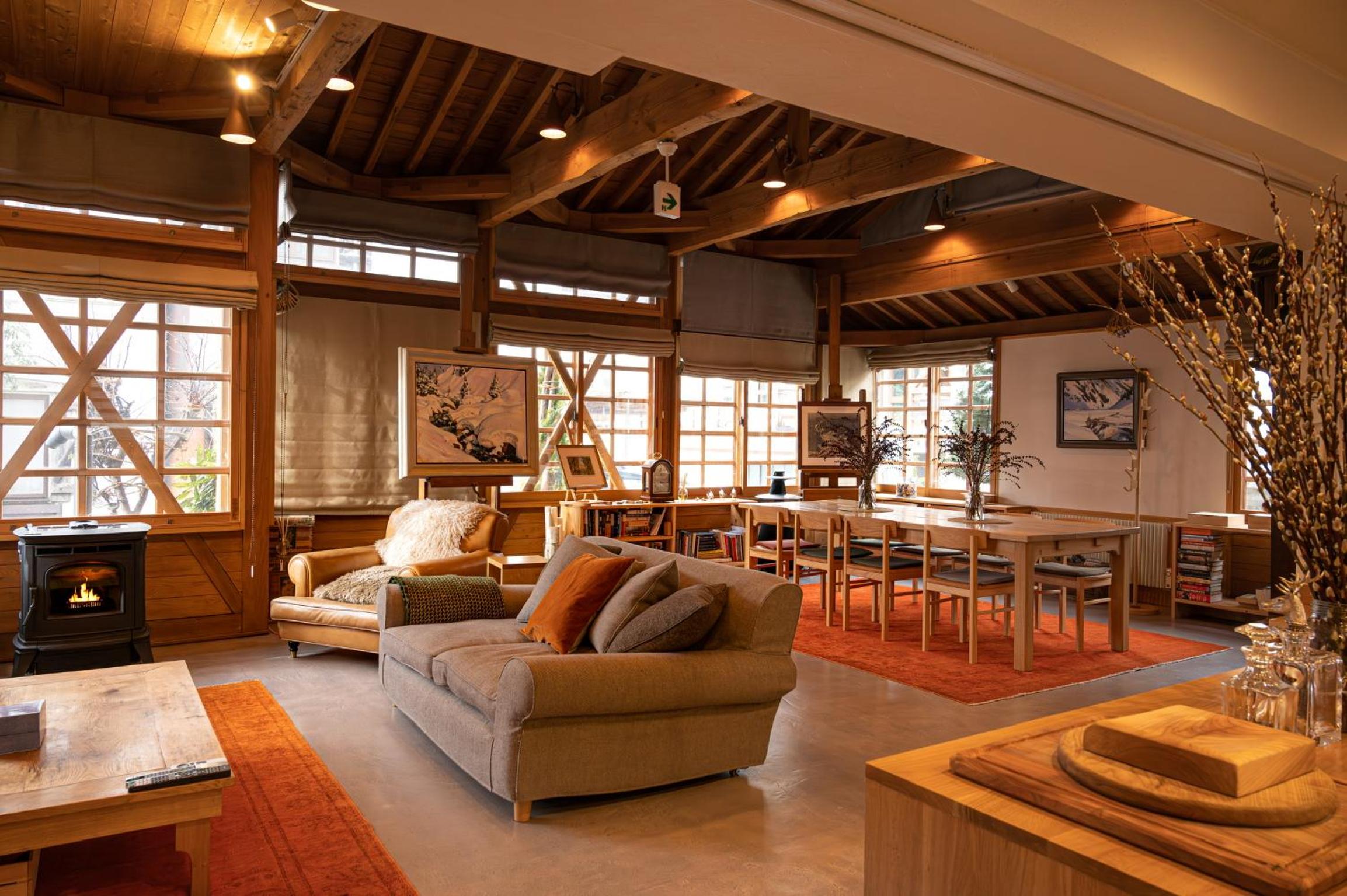 Villa photo 1