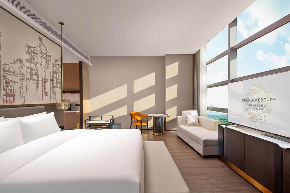 Superior Apartment with One King Bed photo 2