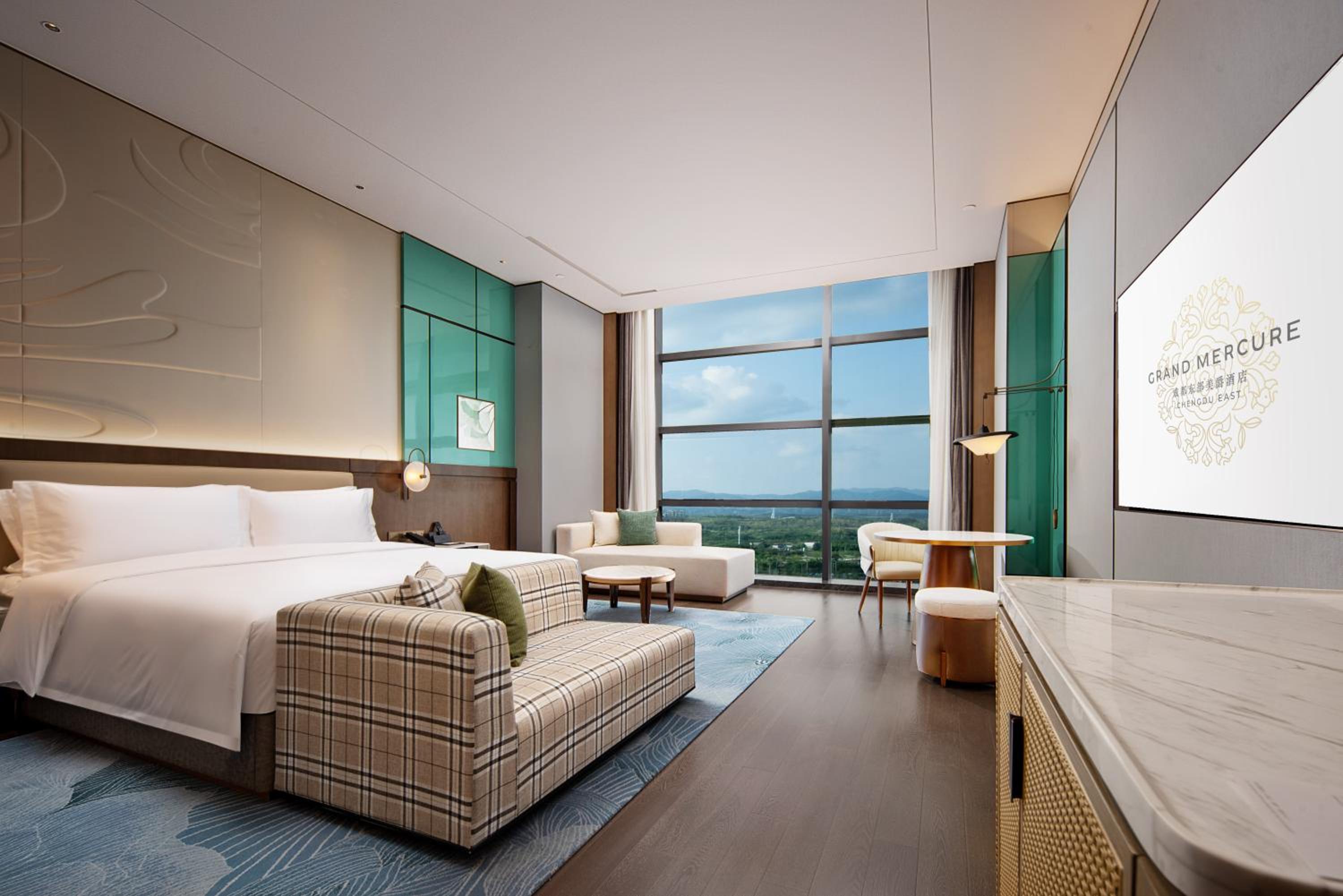 Deluxe Executive King Room photo 1