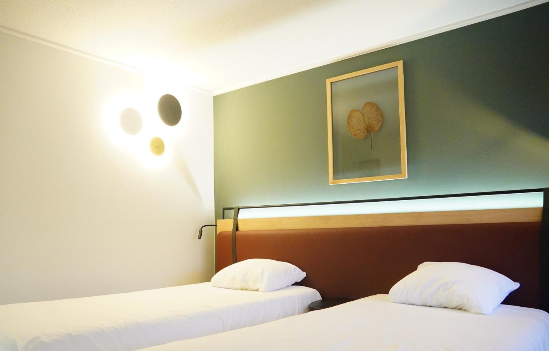 Superior Room - 2 Single Beds (renovated room) - Photo 3