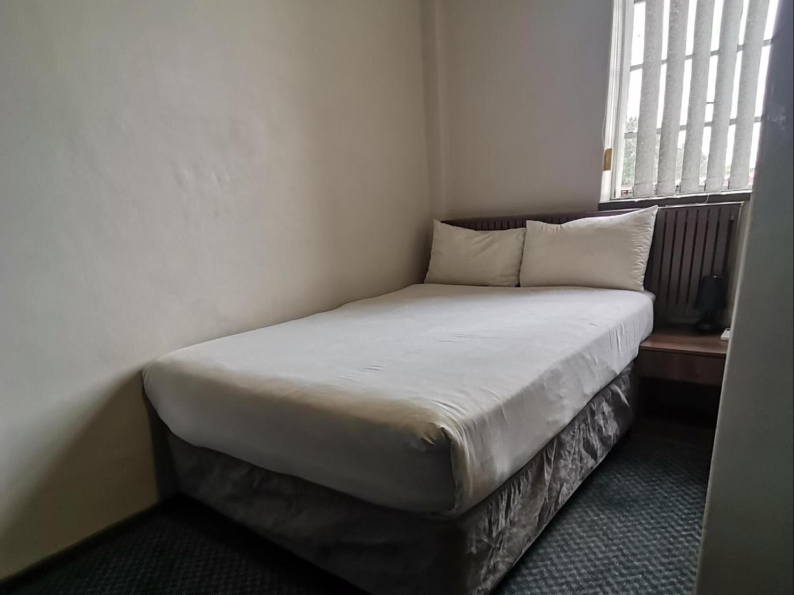 Standard Double Room photo 3