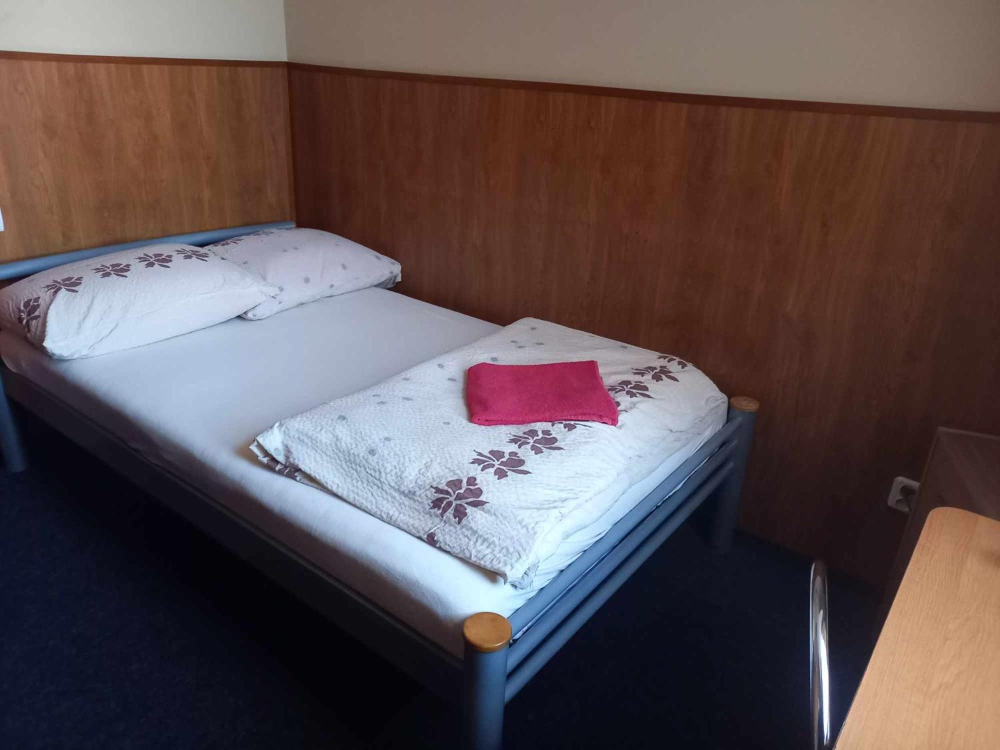 Single Room photo 2