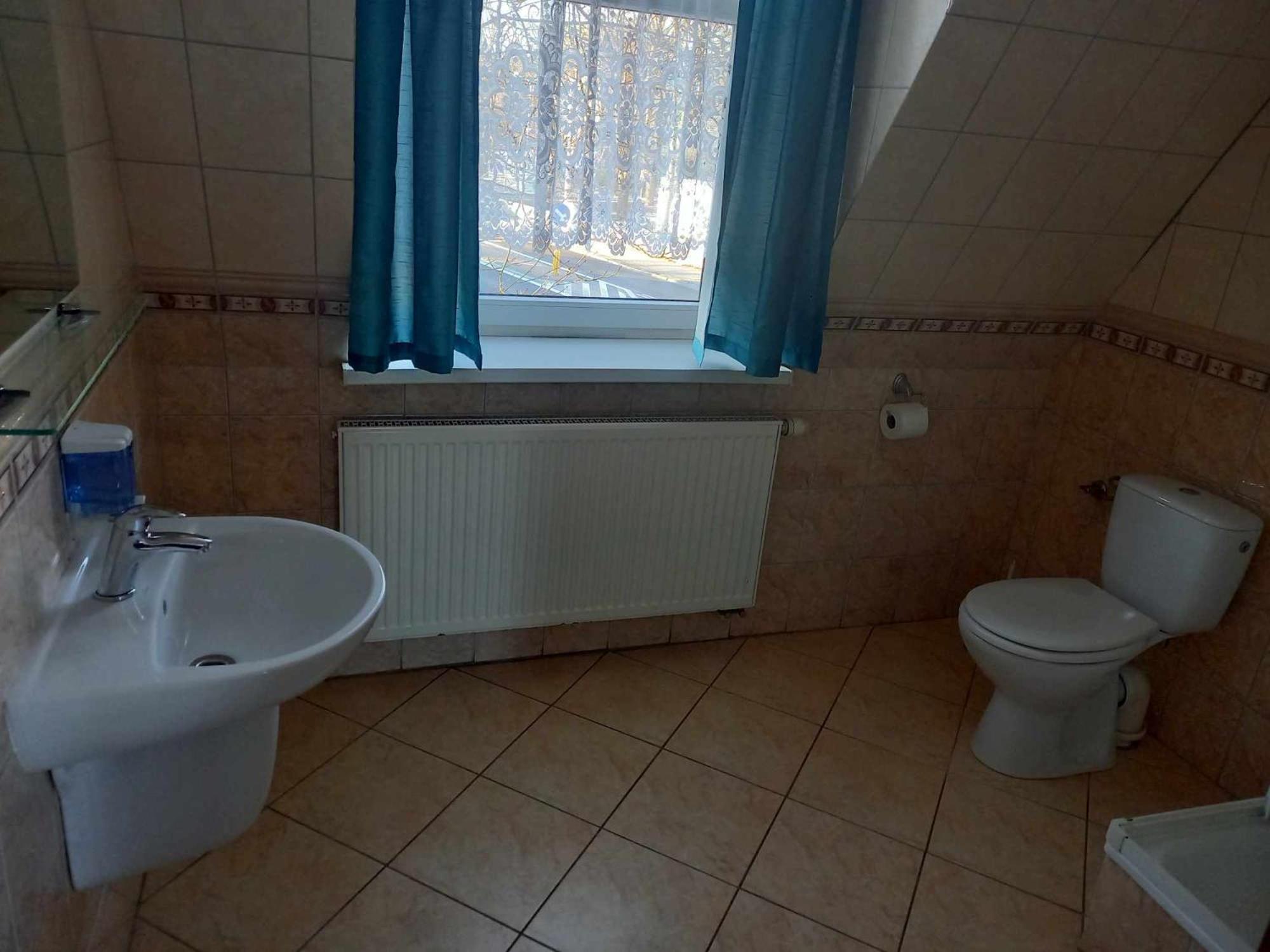 Quadruple Room with Private Bathroom photo 2