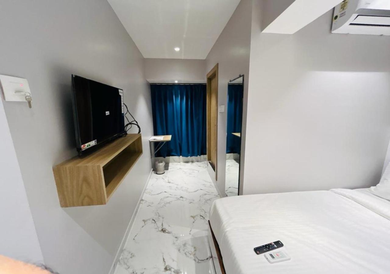 Deluxe Room - Photo 2