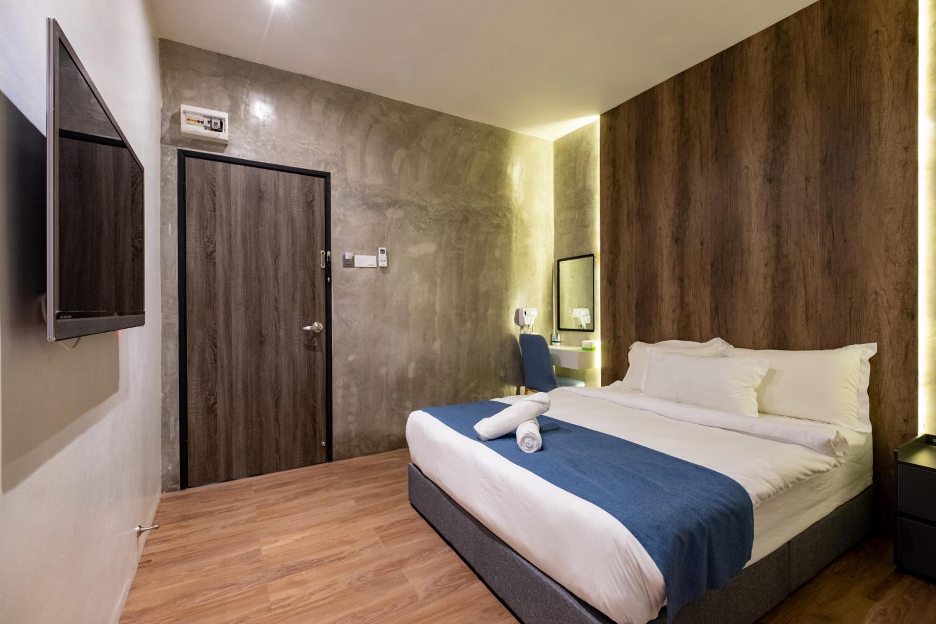 Double Room with Private Bathroom photo 2