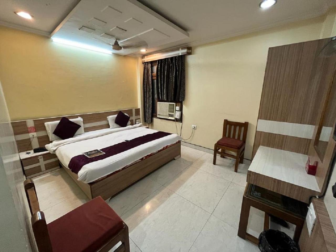 Budget Double Room photo 1
