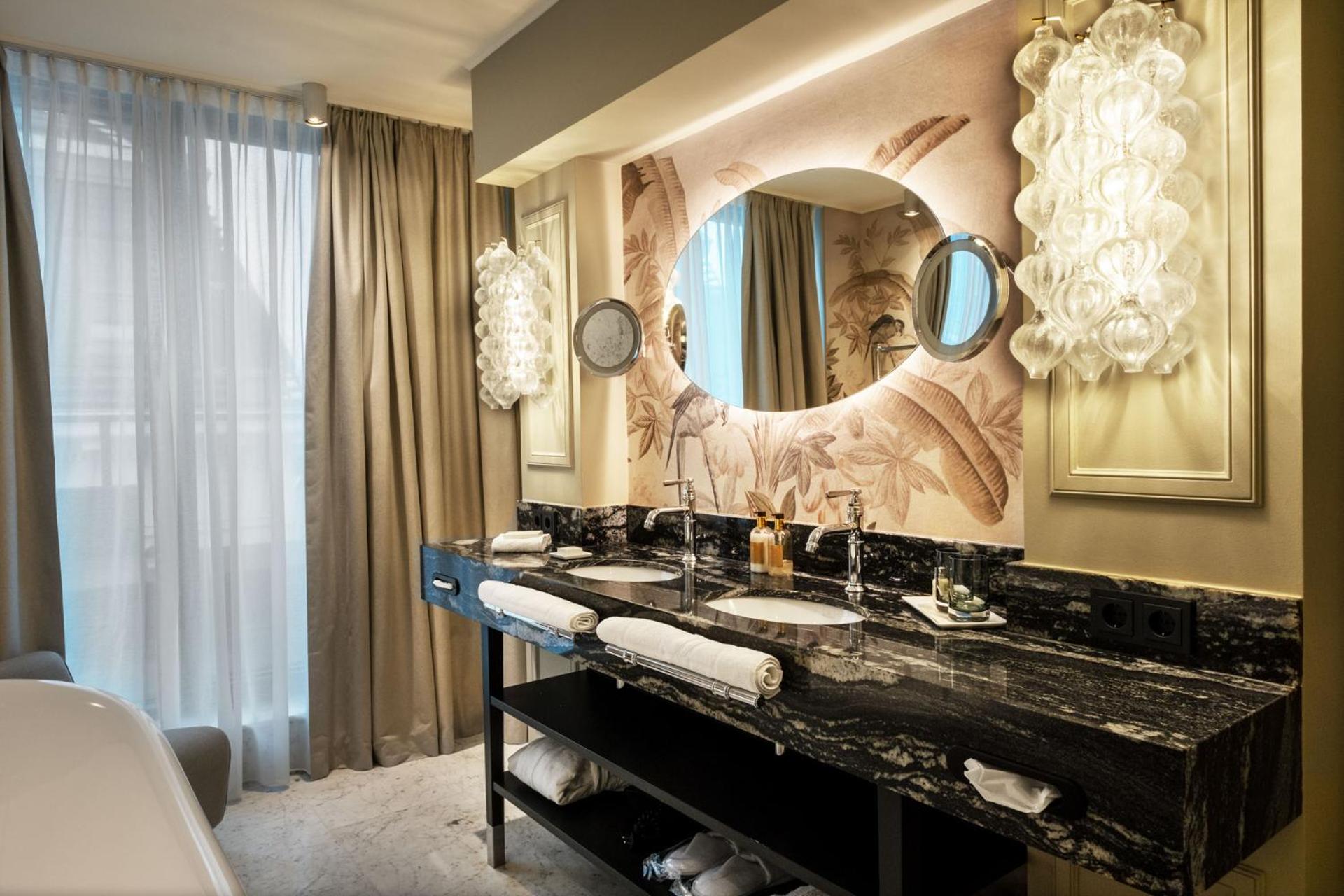 Suite with Terrace photo 3