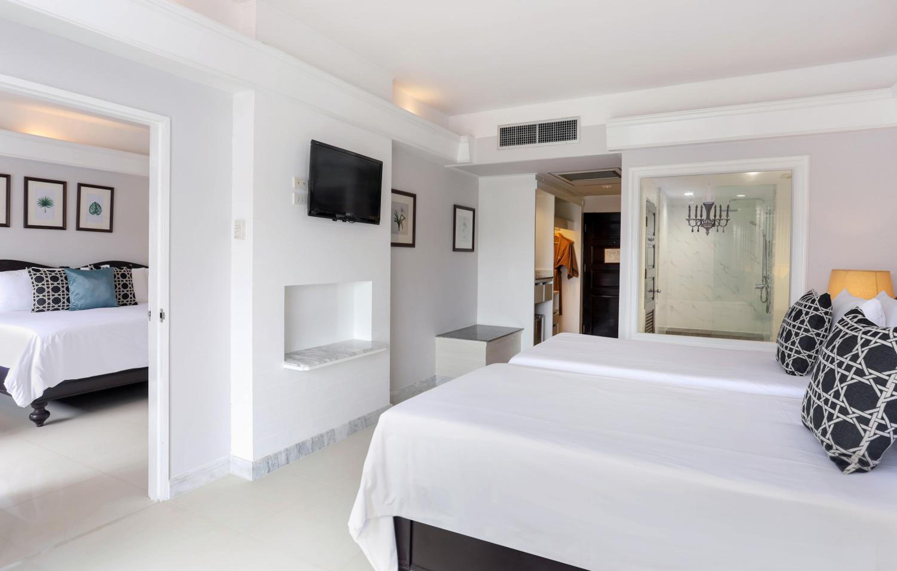 Family Connecting Deluxe Terrace - Photo 7