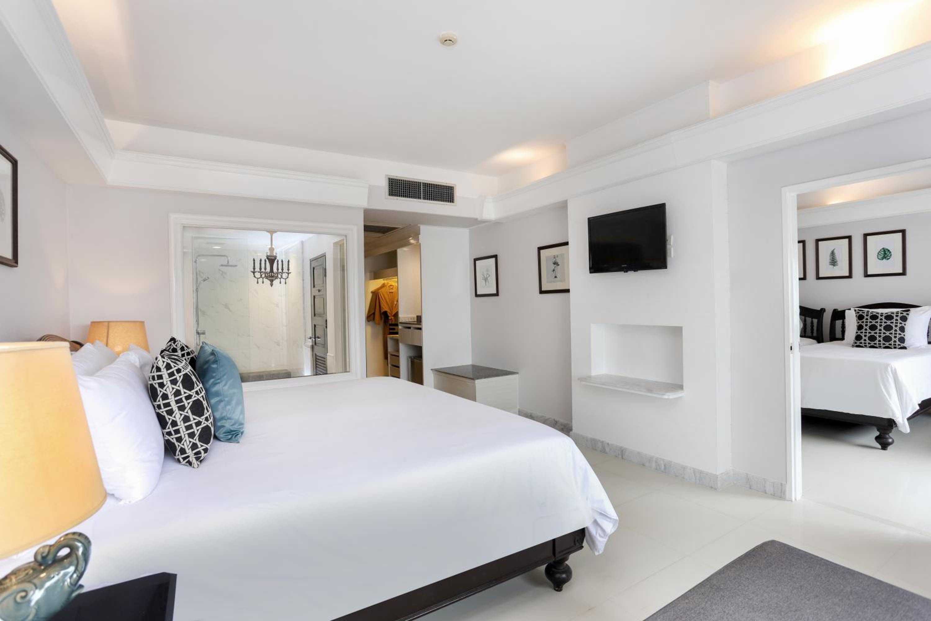Family Connecting Deluxe Terrace - Photo 5