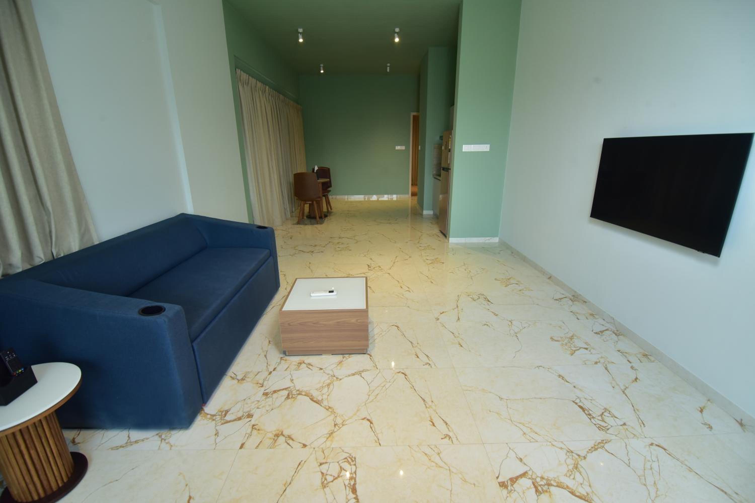 1 Bedroom, and Living room with Golf View 713 sqft, 1 X Ensuite at Iconic