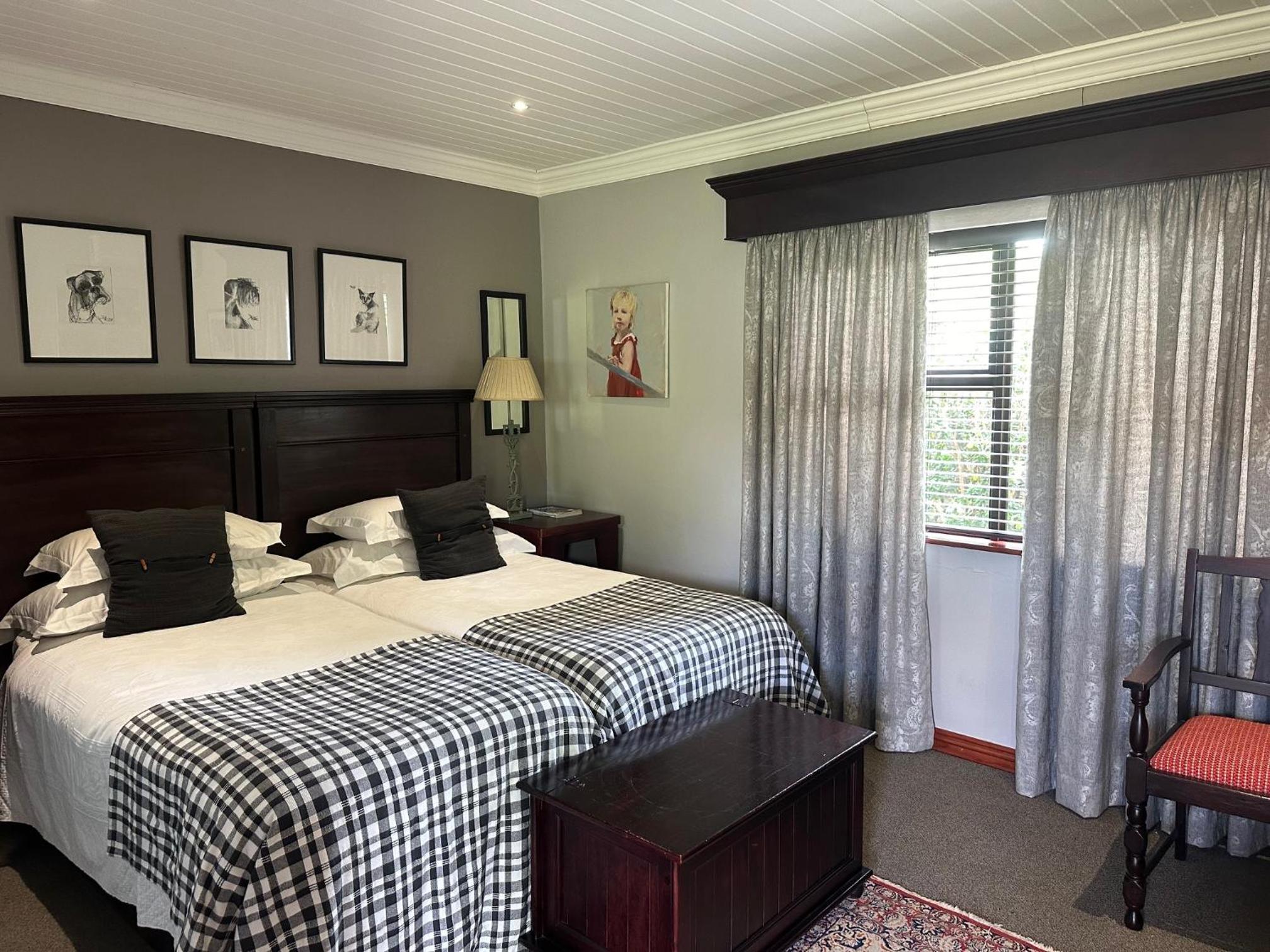 Twin Room with Garden View - Photo 11