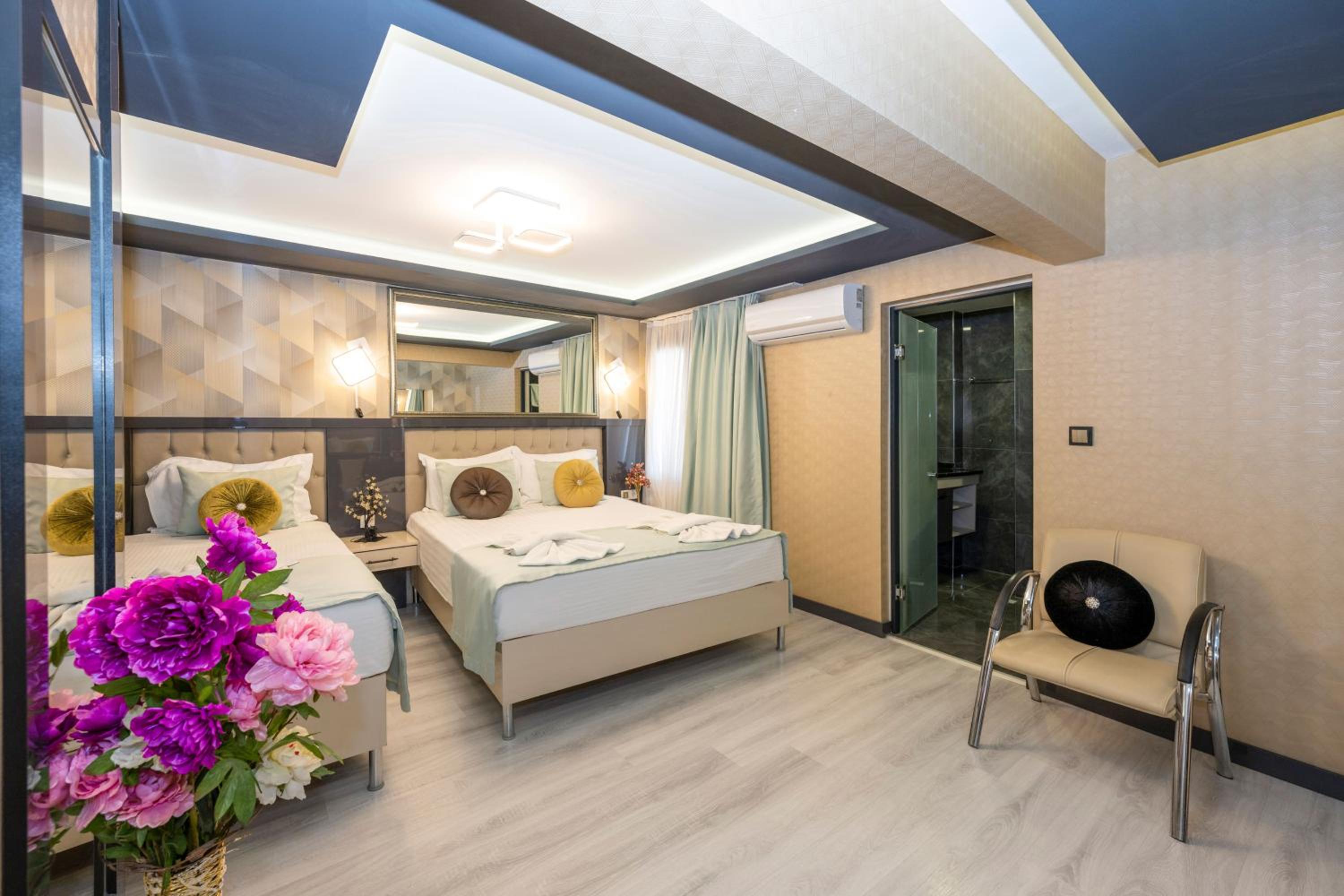 Standard Single Room photo 2