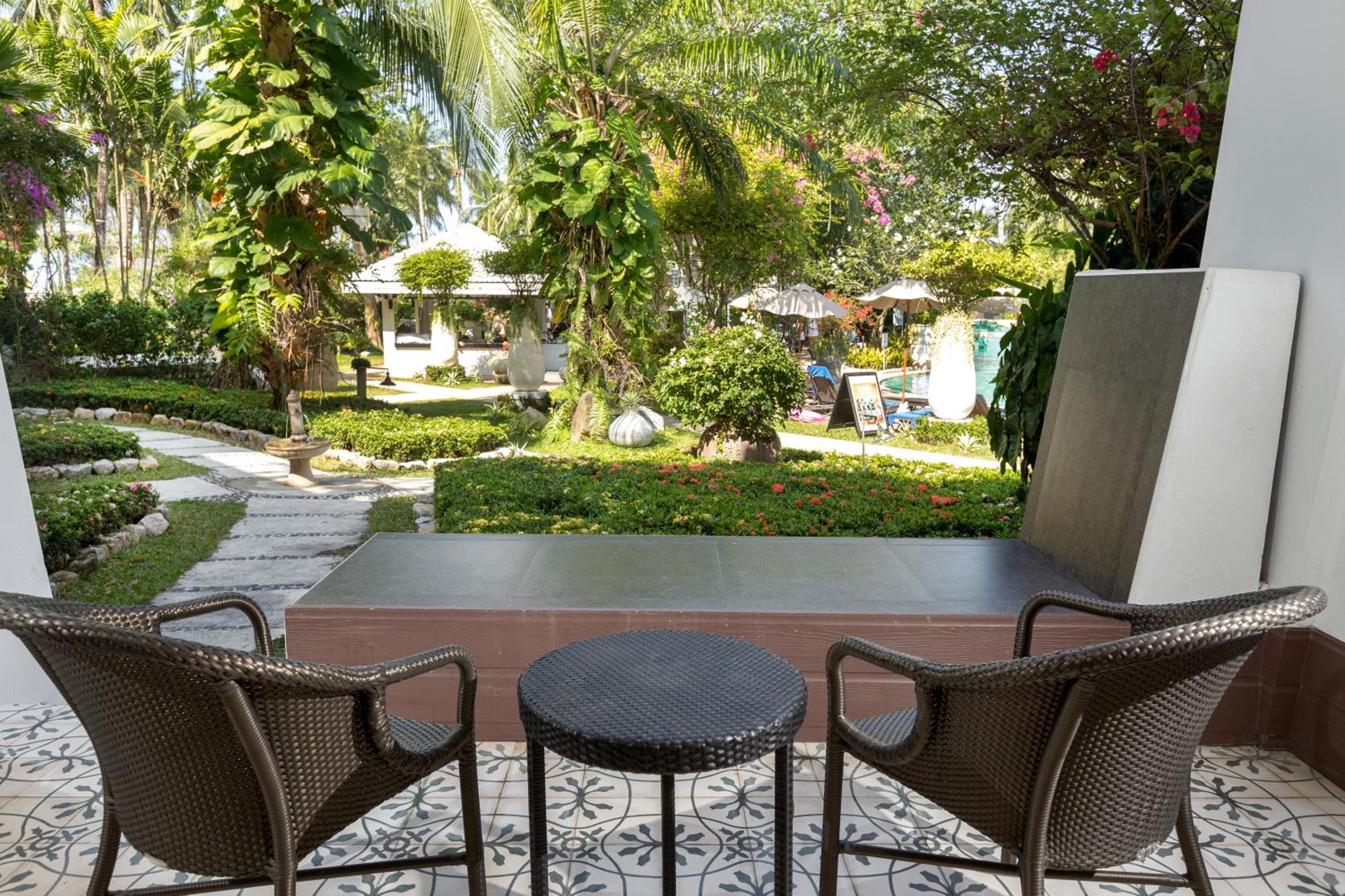 Deluxe Terrace Garden Access - Photo 8