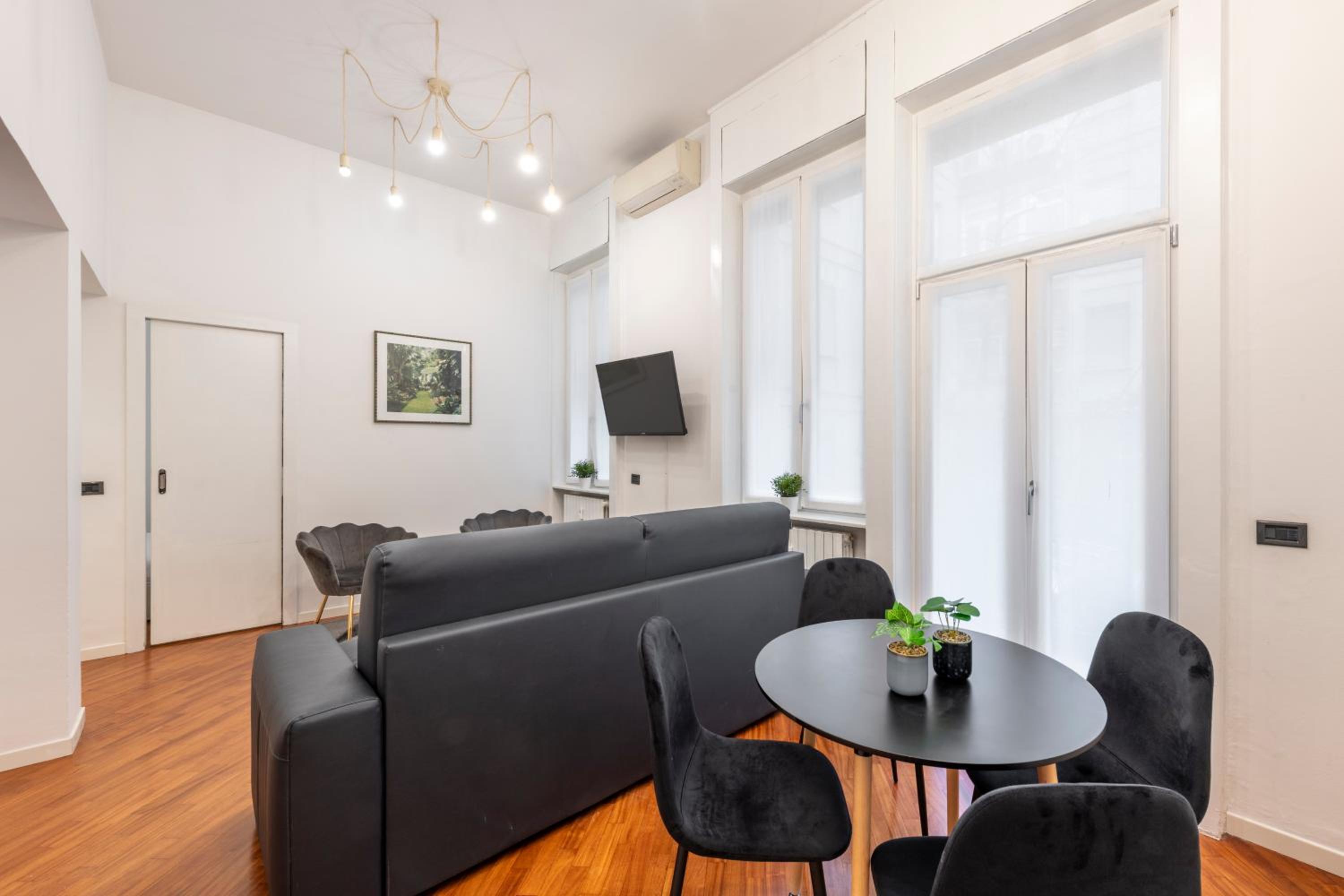 One-Bedroom Apartment - Piazza Sant'Erasmo