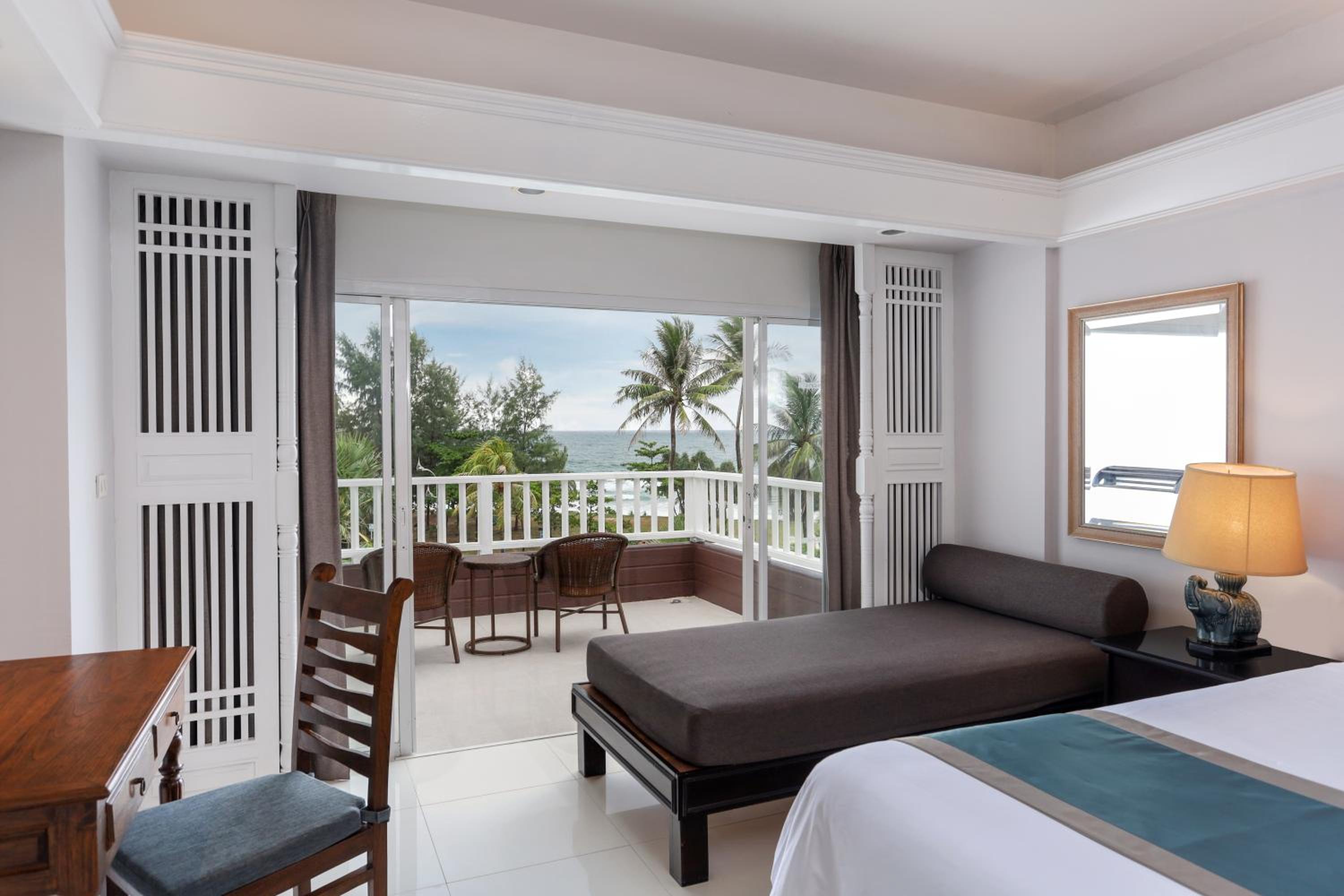 Seaview Deluxe Terrace - Photo 2