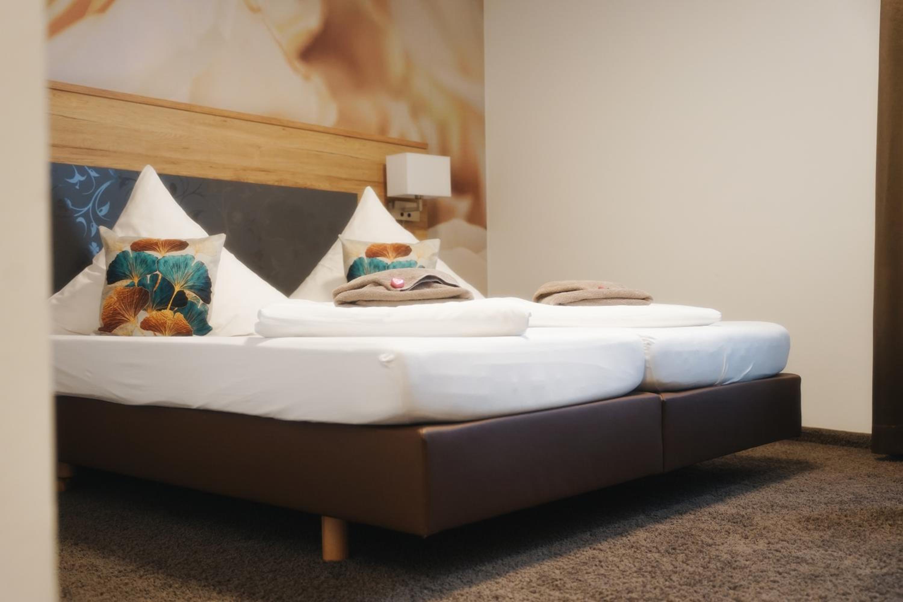 Double Room - Photo 14