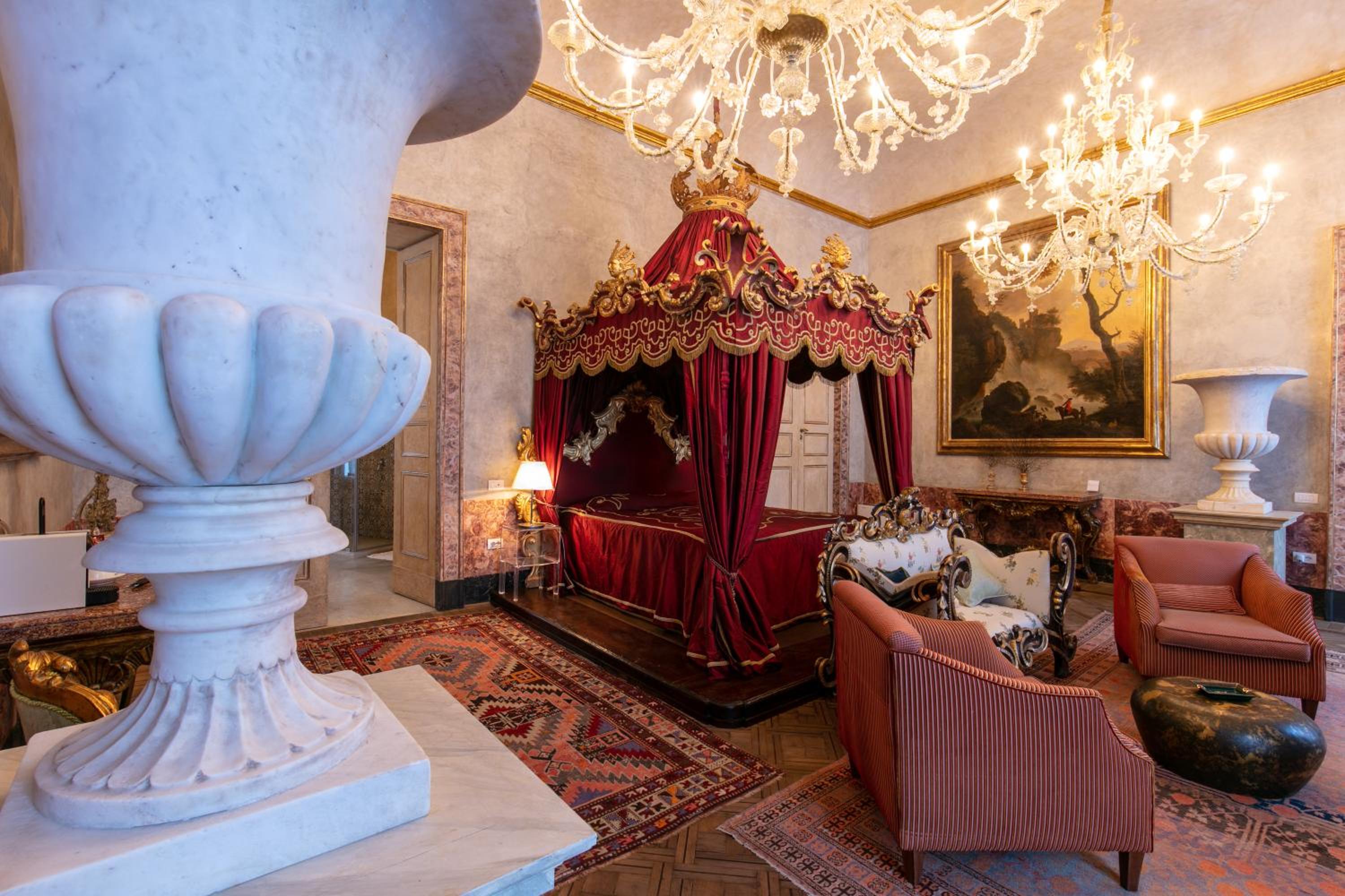 Superior King Room photo 3