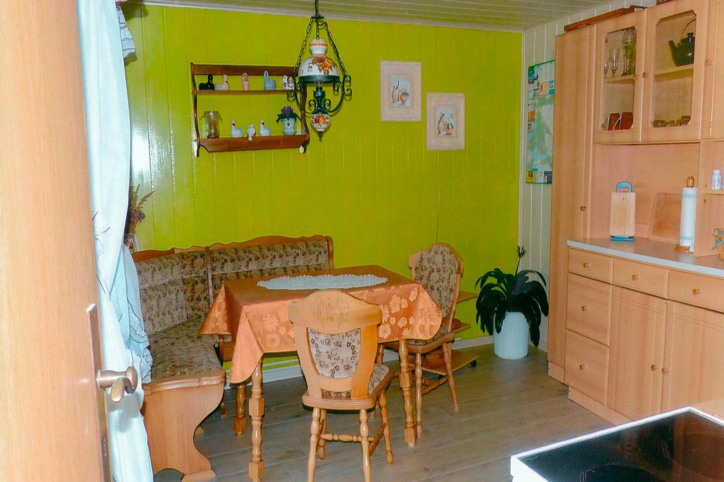 Apartment photo 3