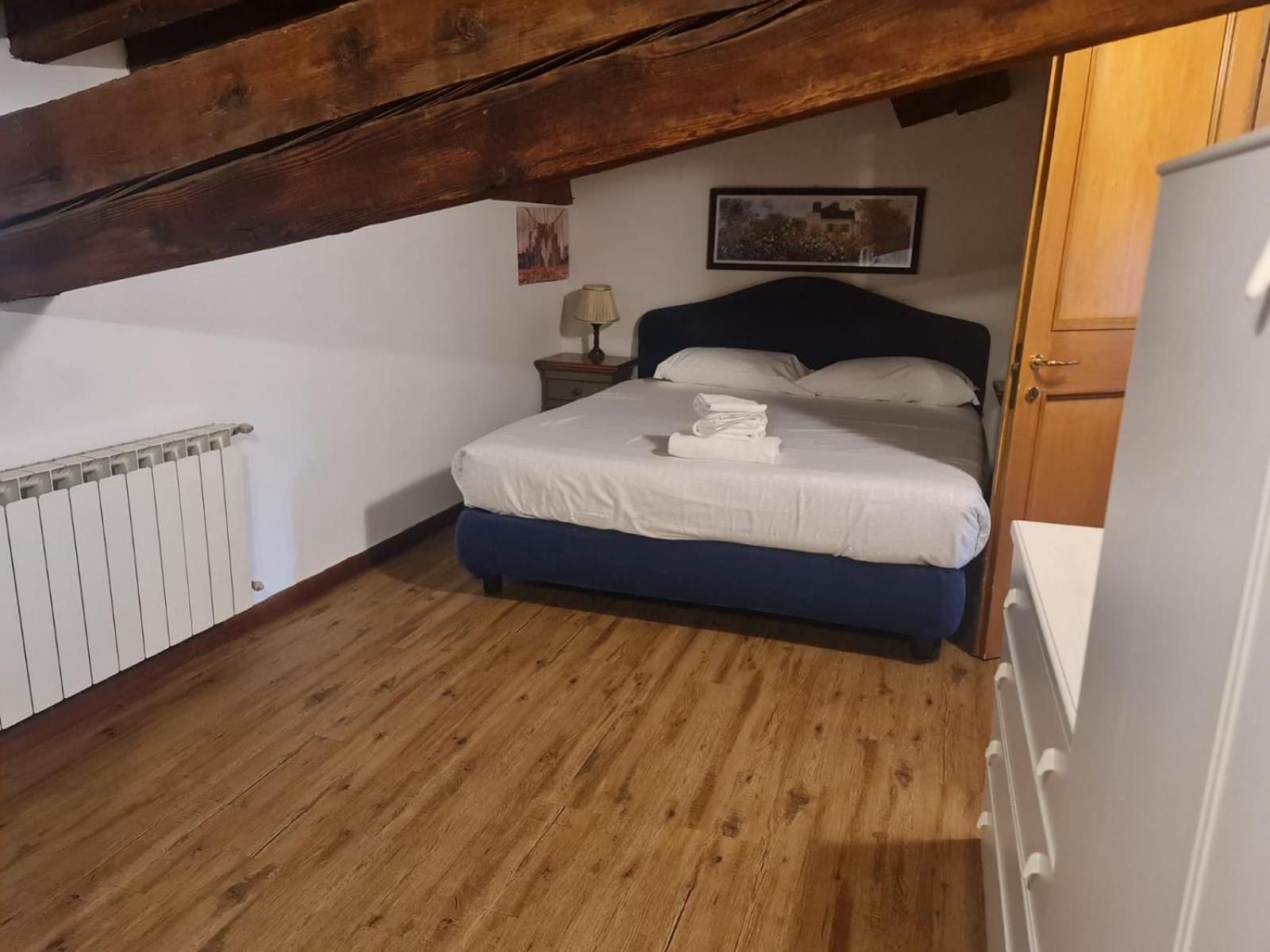Two-Bedroom Apartment with Terrace photo 2