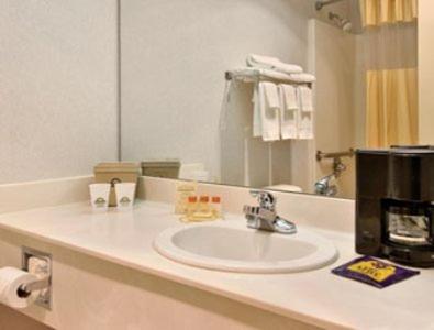 Days Inn & Suites by Wyndham Ridgeland, Billede 2