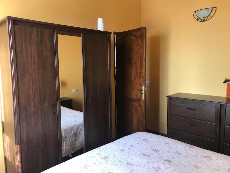 Casa de tres habitaciones