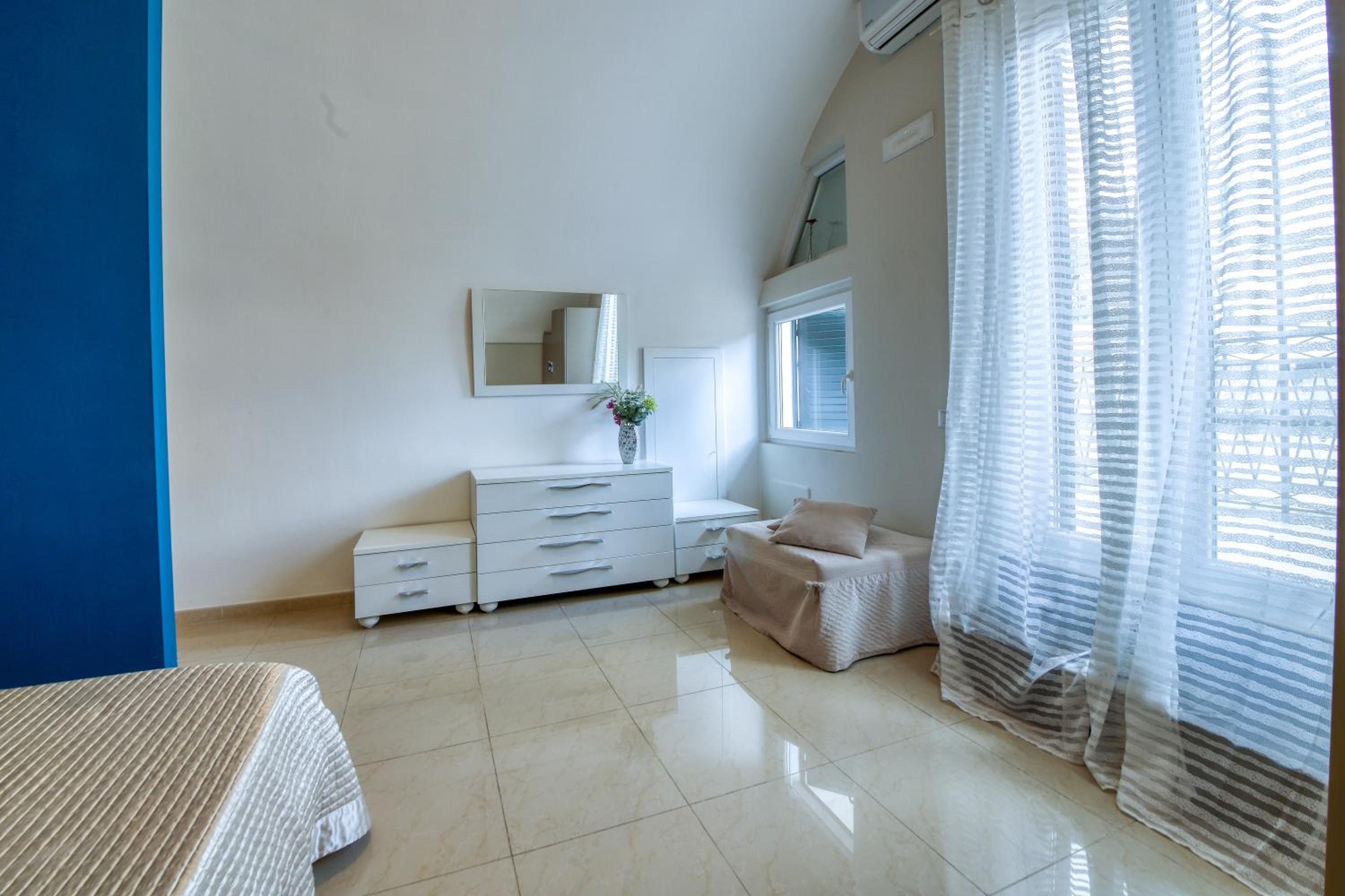 Deluxe Apartment photo 1