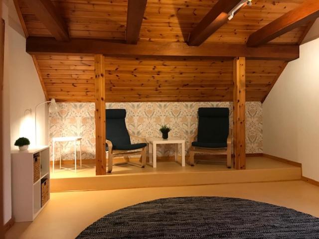 Two-Bedroom House photo 2
