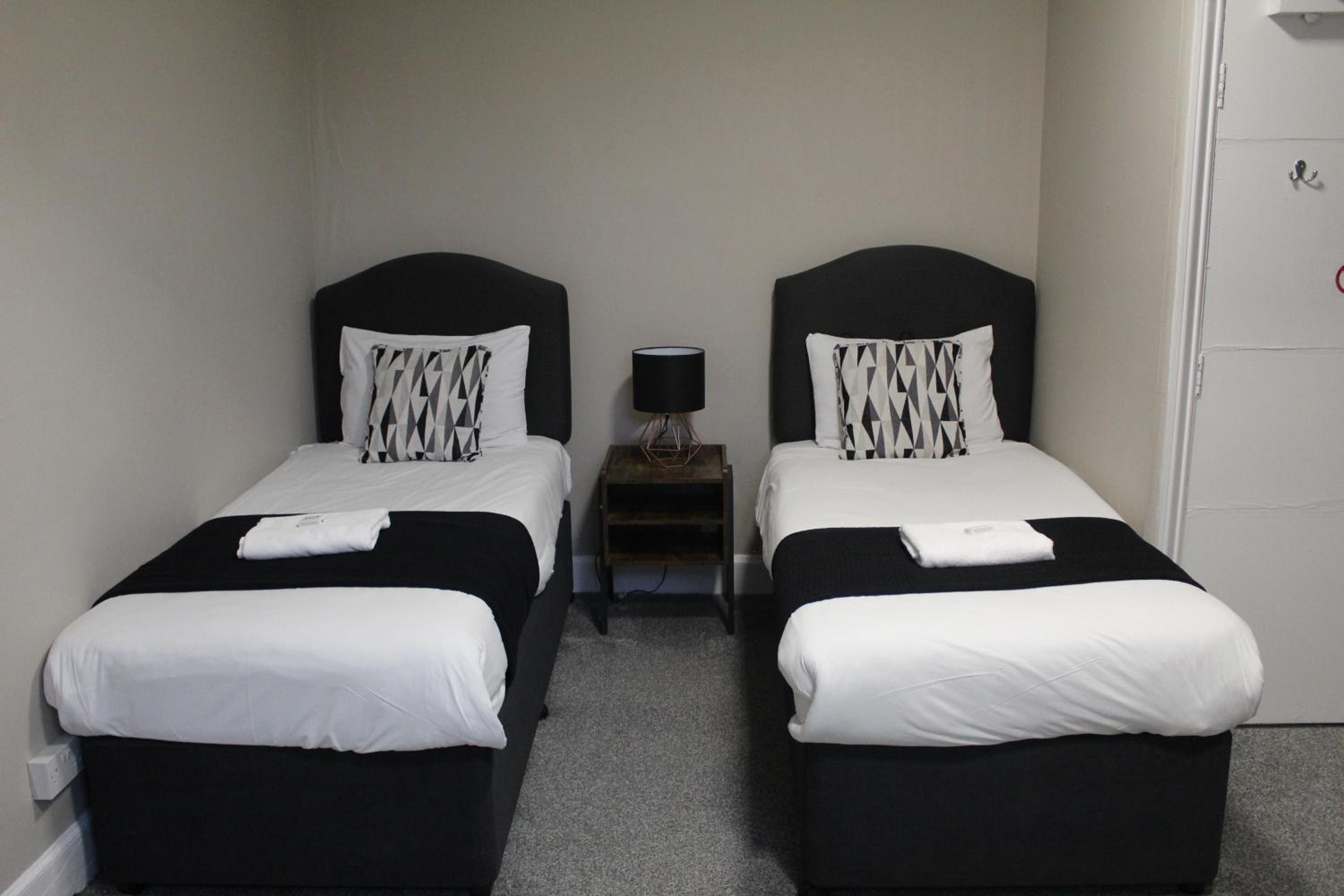 Triple Room with Shared Bathroom photo 3