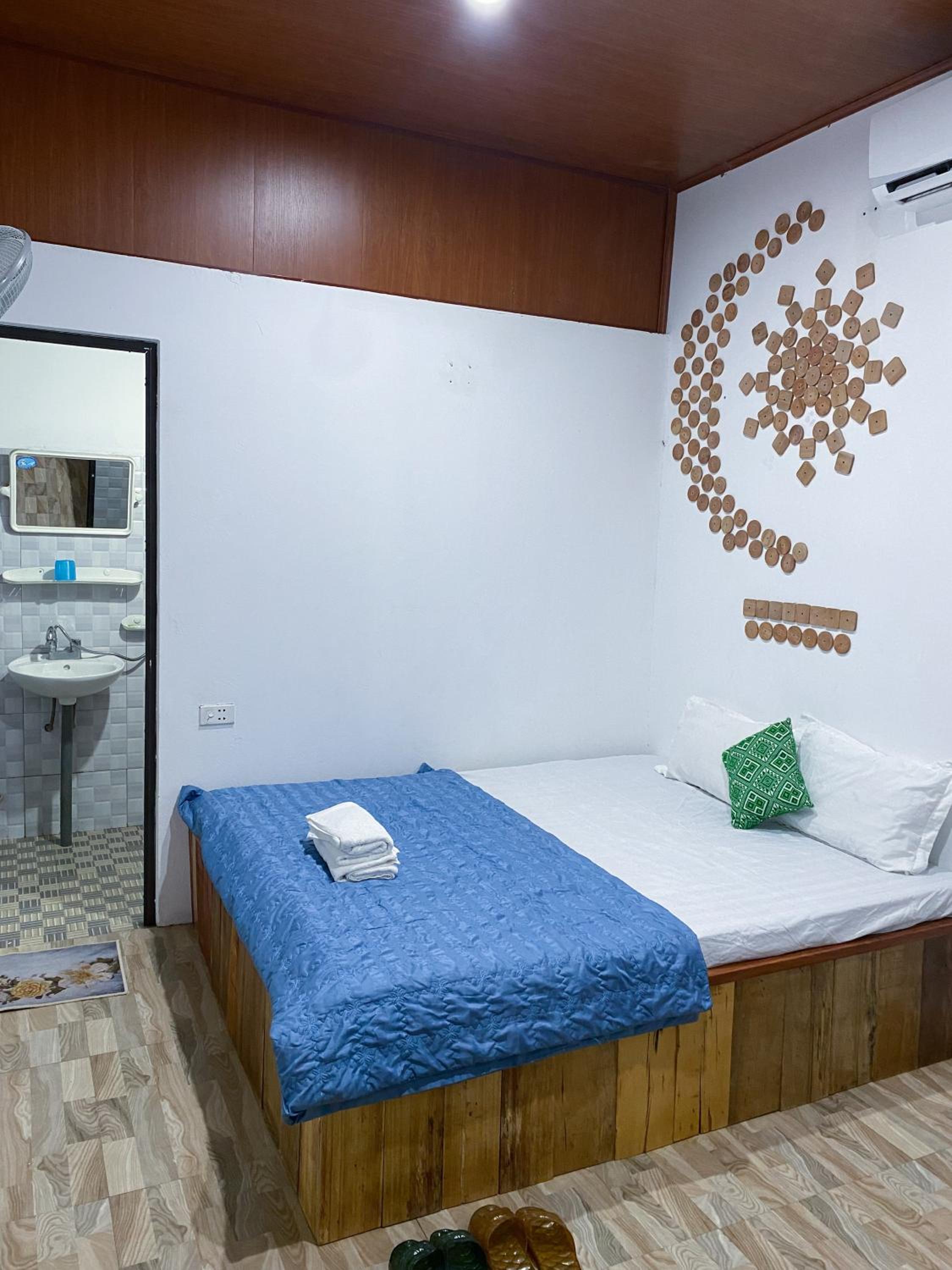 Double Room with Private Bathroom photo 1