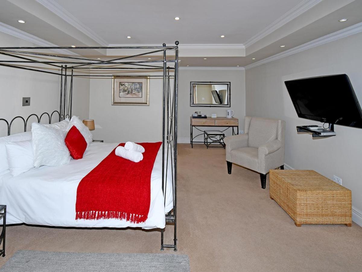 Deluxe Room - Photo 3