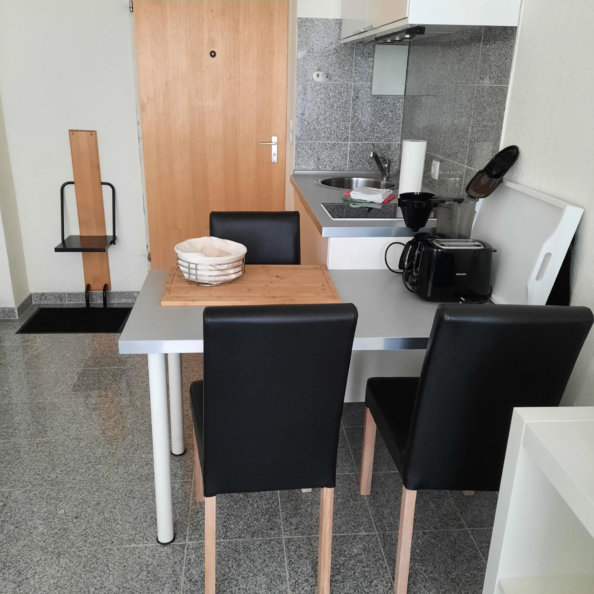 Superior One-Bedroom Apartment with Balcony photo 3